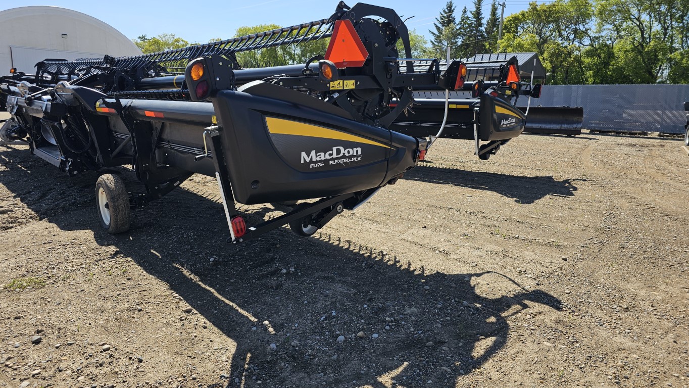 2015 MacDon FD75-40 Header Draper Flex