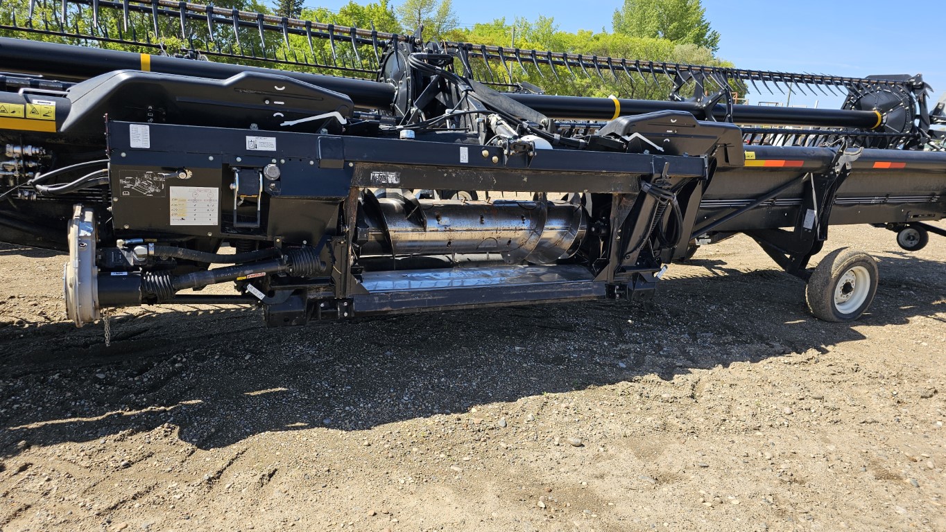 2015 MacDon FD75-40 Header Draper Flex