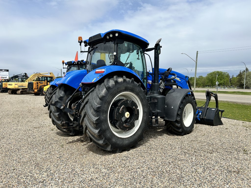 2019 New Holland T7.230 Tractor