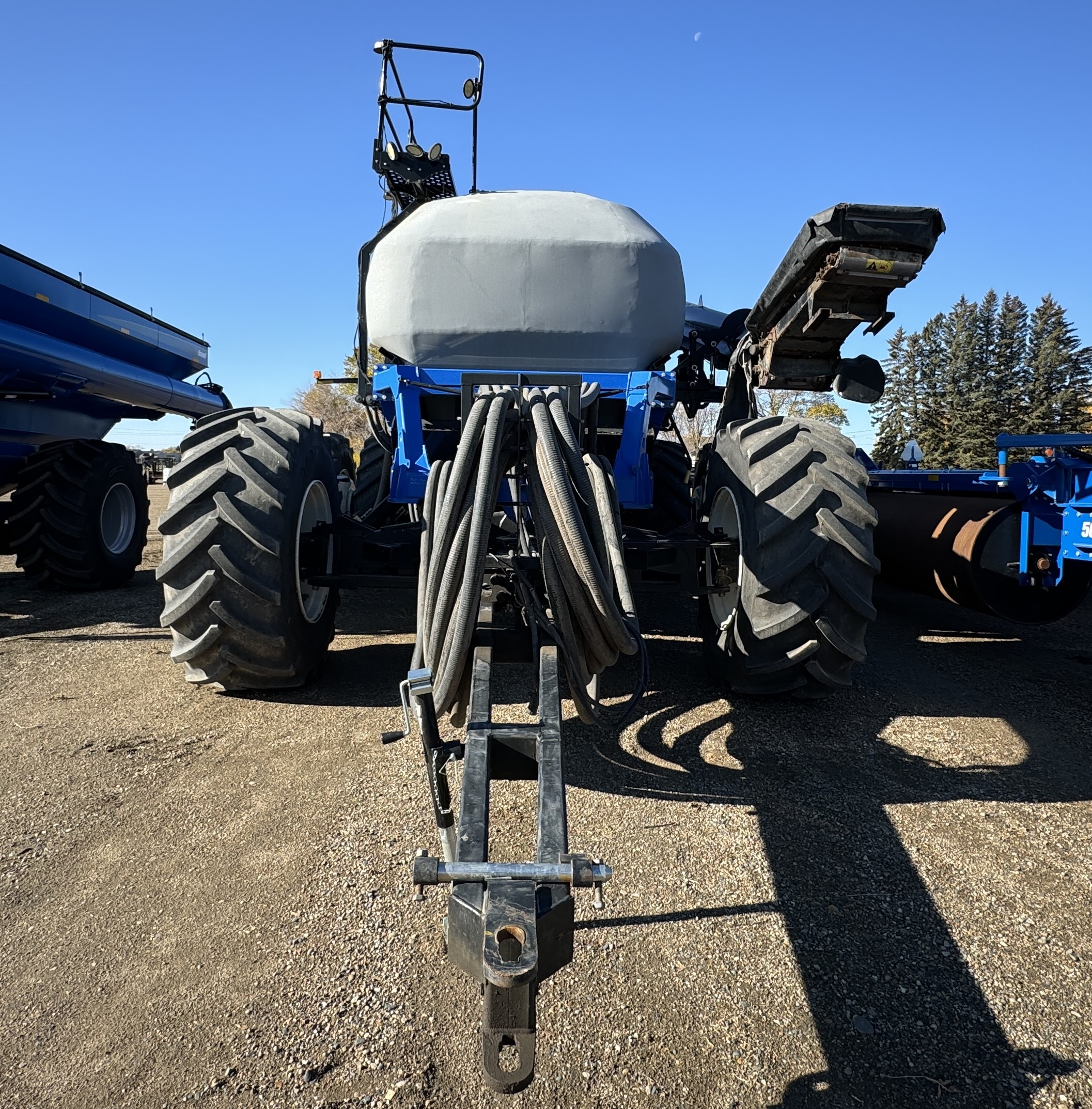 2016 New Holland P4760 Air Tank/Cart