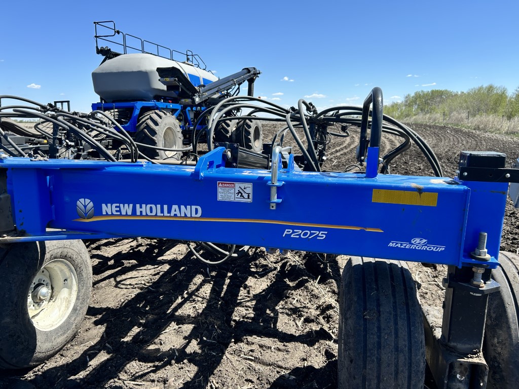 2022 New Holland P2075 Air Drill