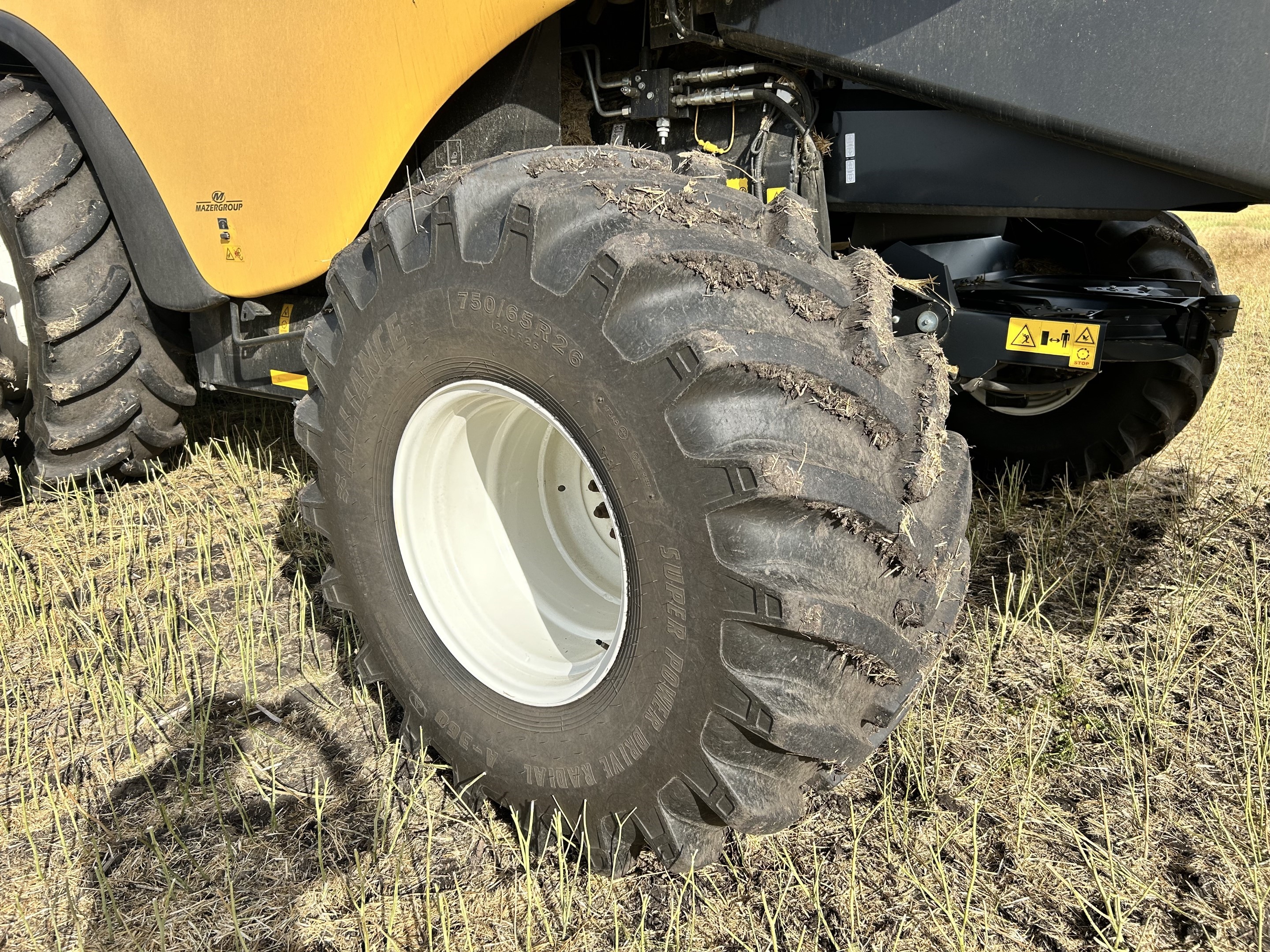 2019 New Holland CX8.90 Combine