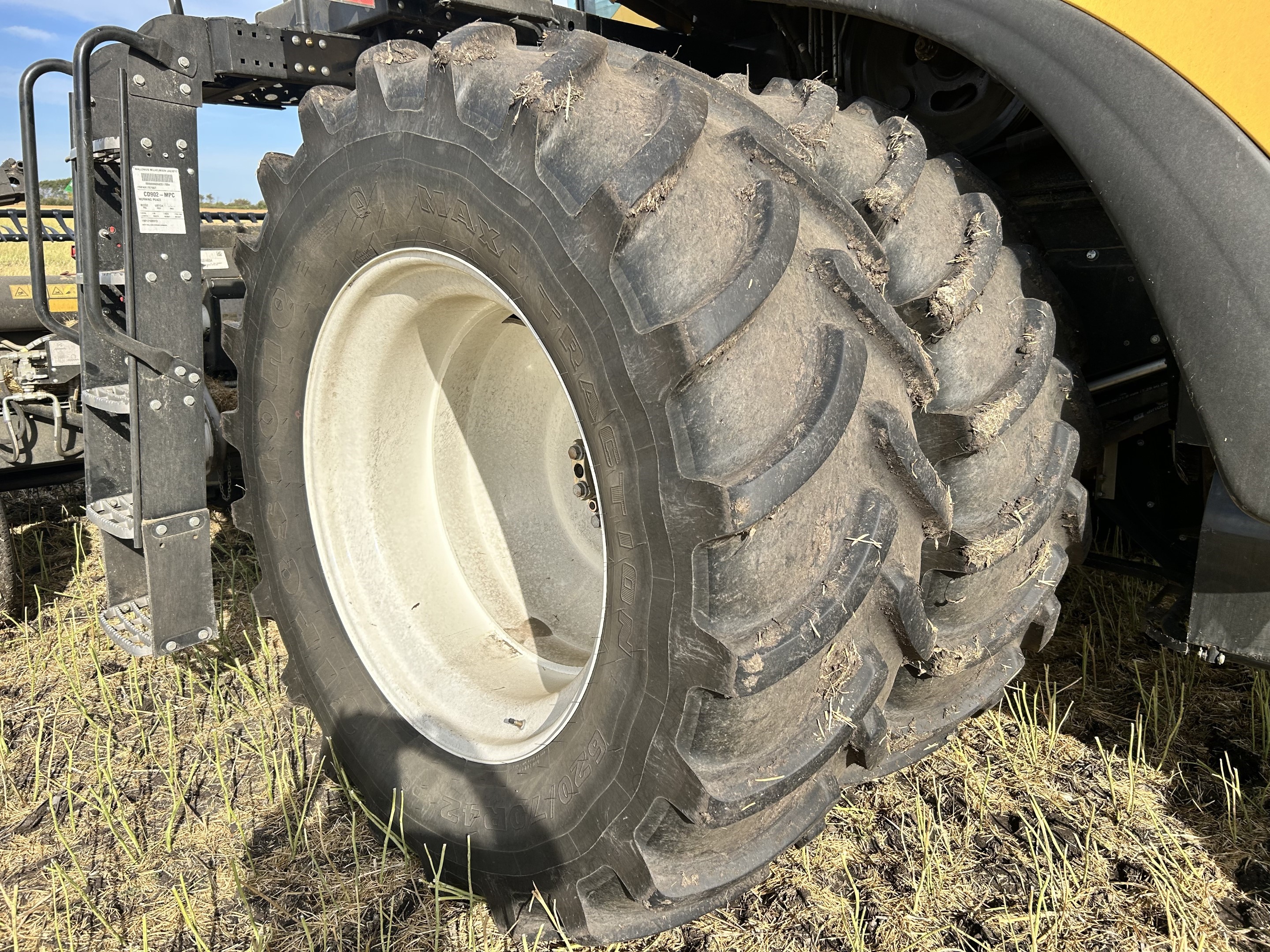 2019 New Holland CX8.90 Combine