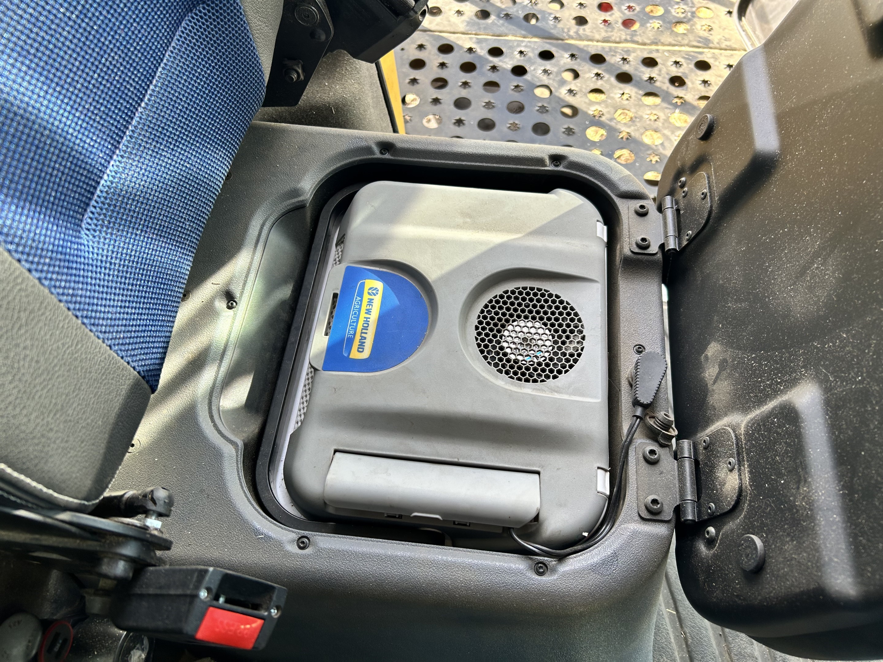 2019 New Holland CX8.90 Combine