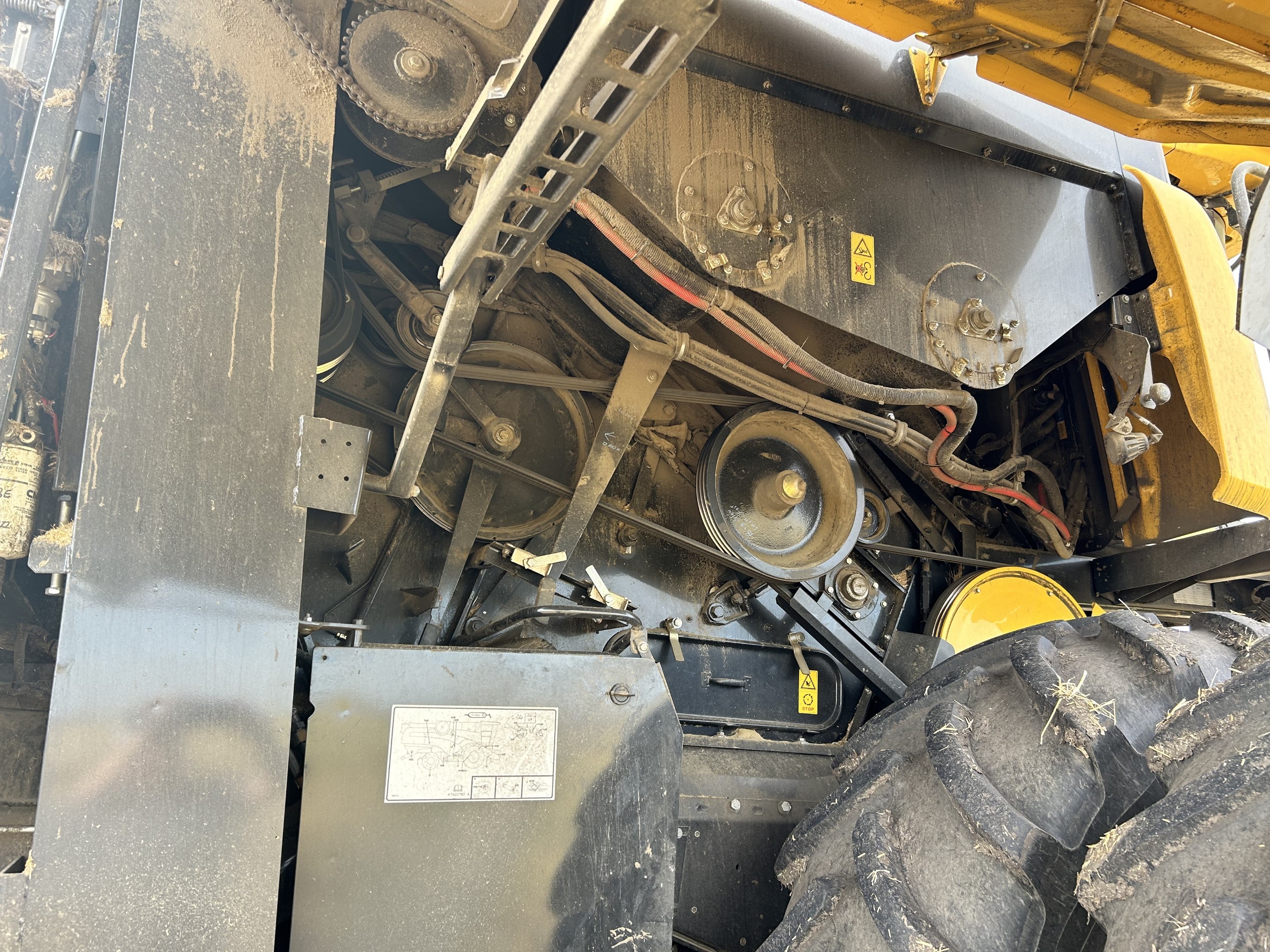 2019 New Holland CX8.90 Combine