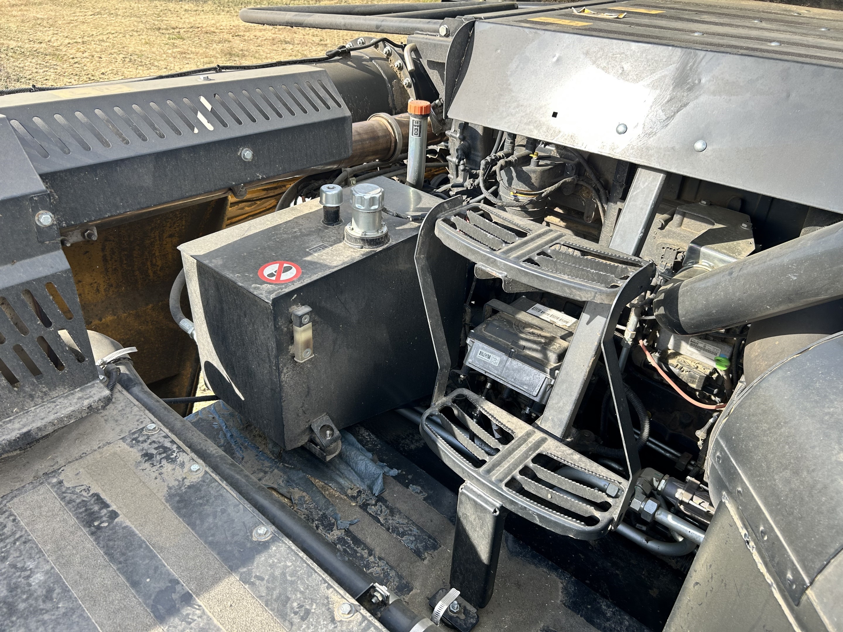 2019 New Holland CX8.90 Combine