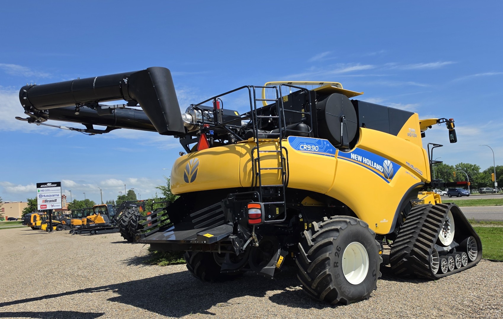 2023 New Holland CR9.90Z Combine
