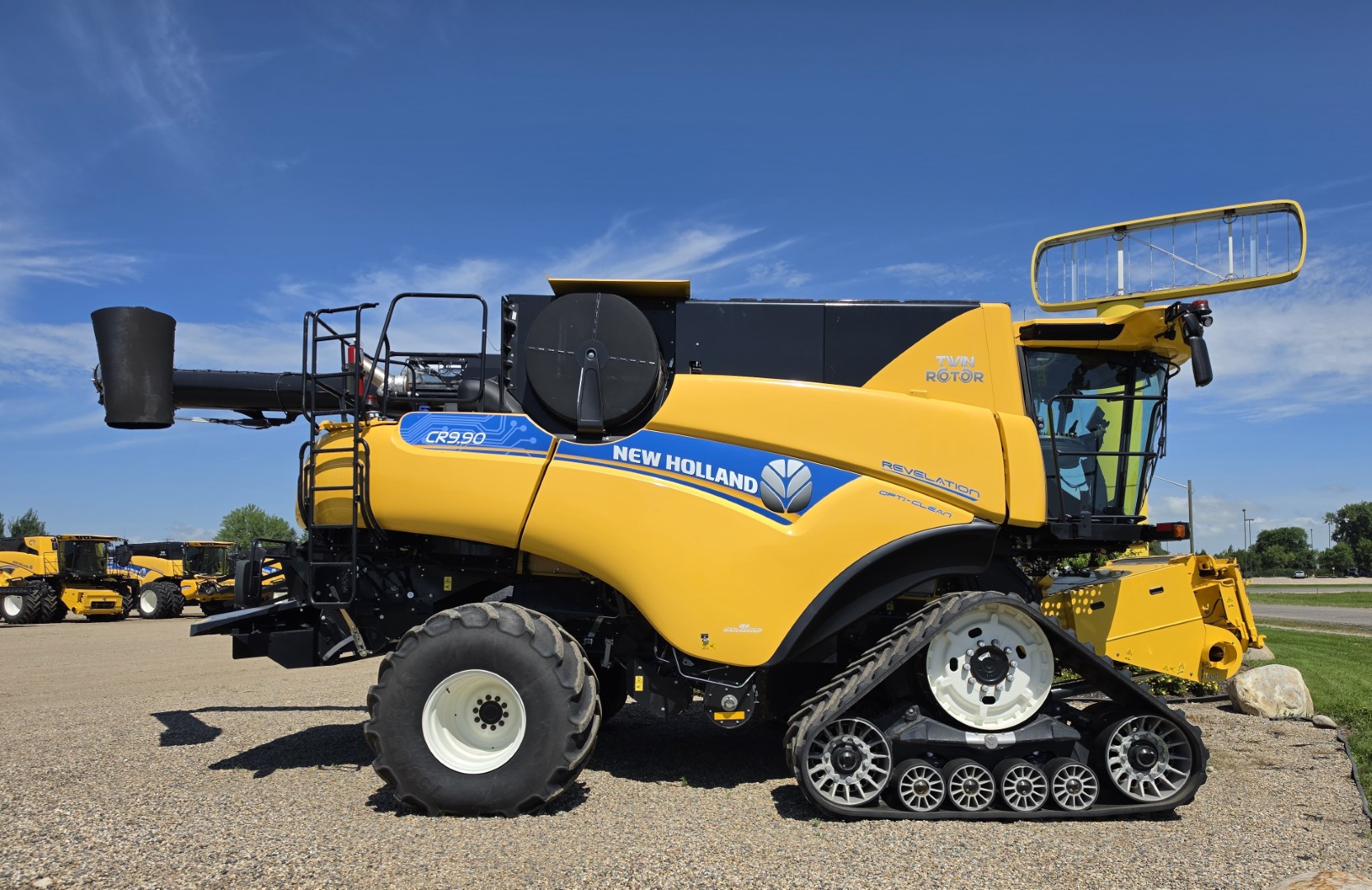 2023 New Holland CR9.90Z Combine