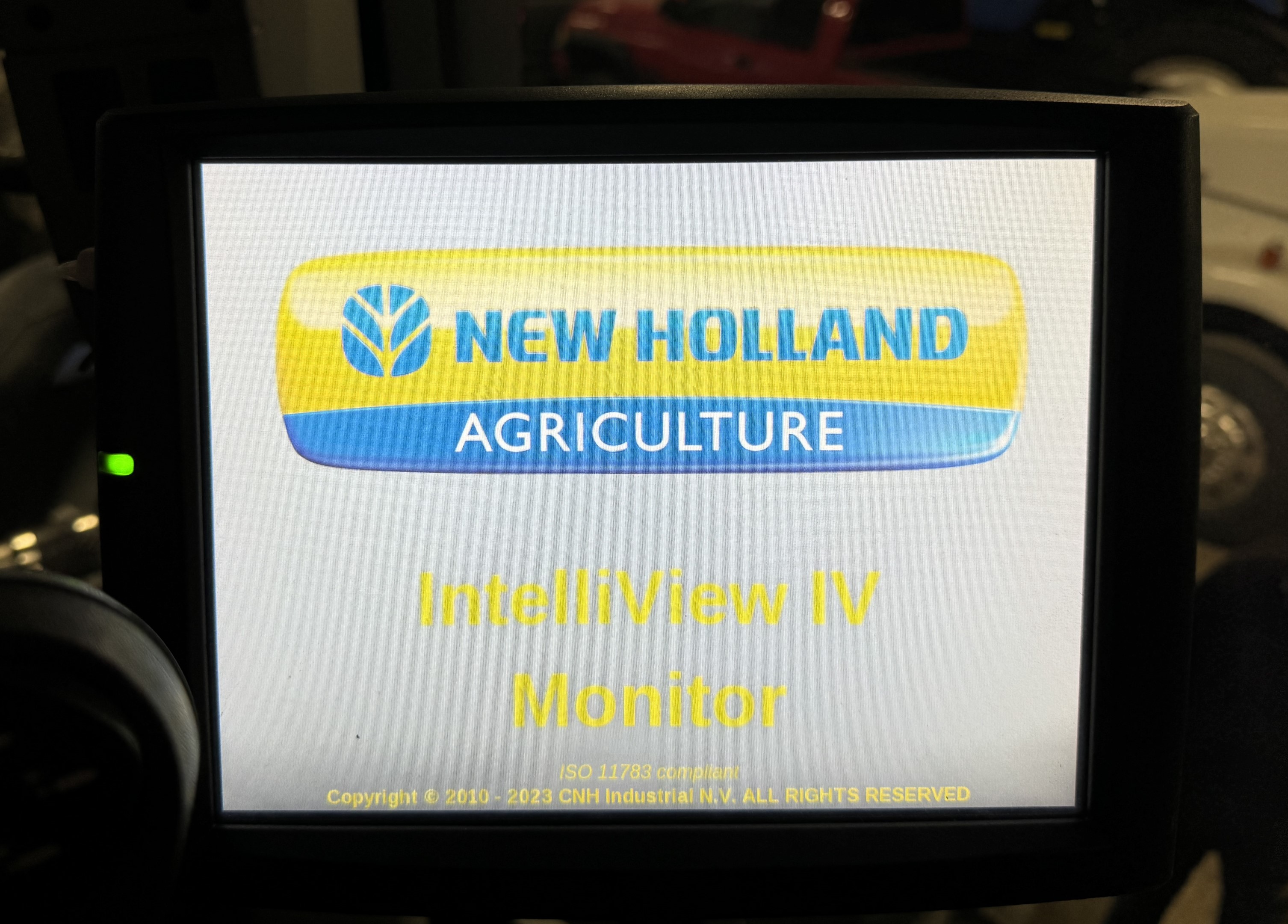 2013 New Holland T9.450 Tractor 4WD