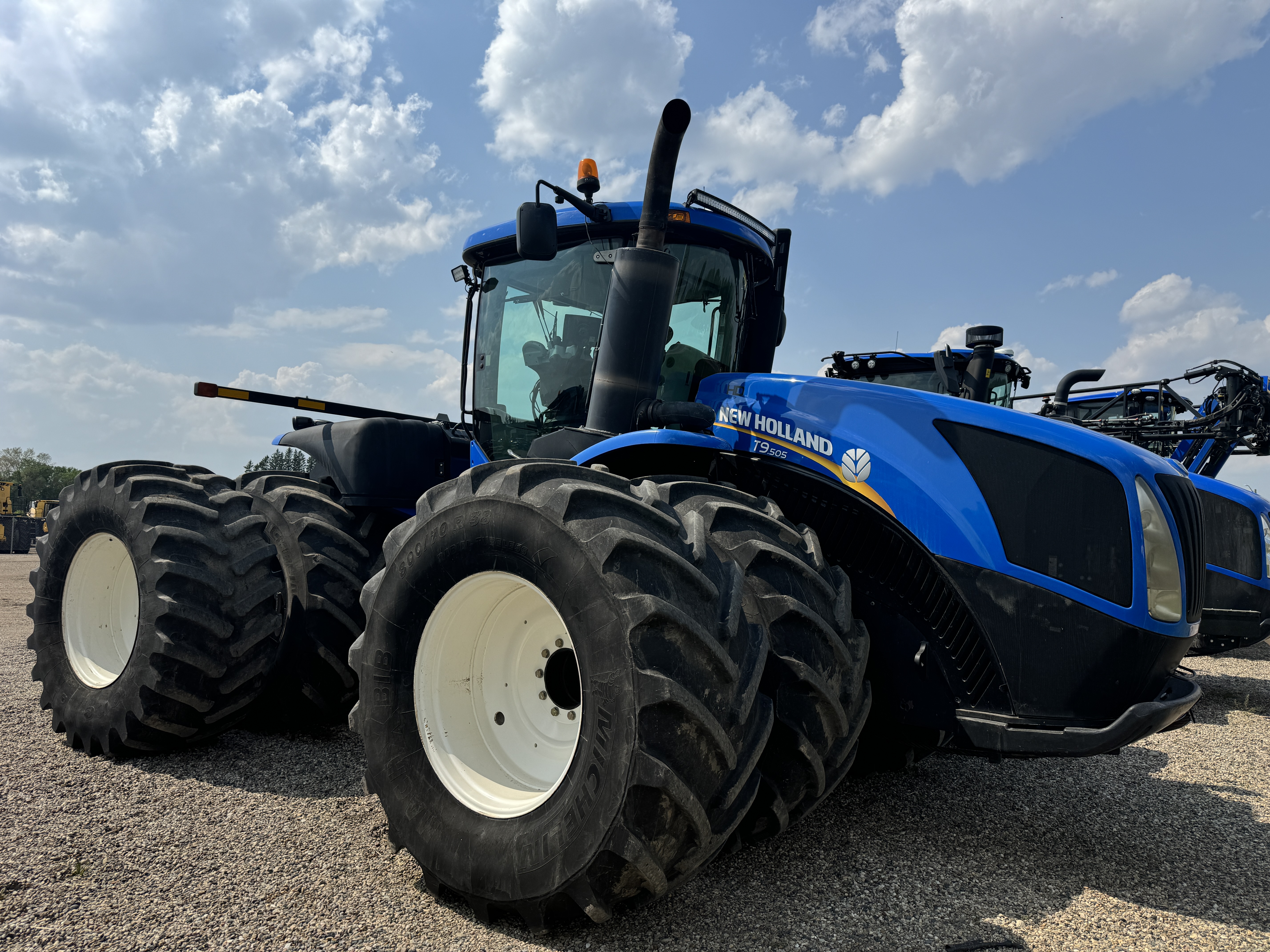 2011 New Holland T9.505HD Tractor 4WD