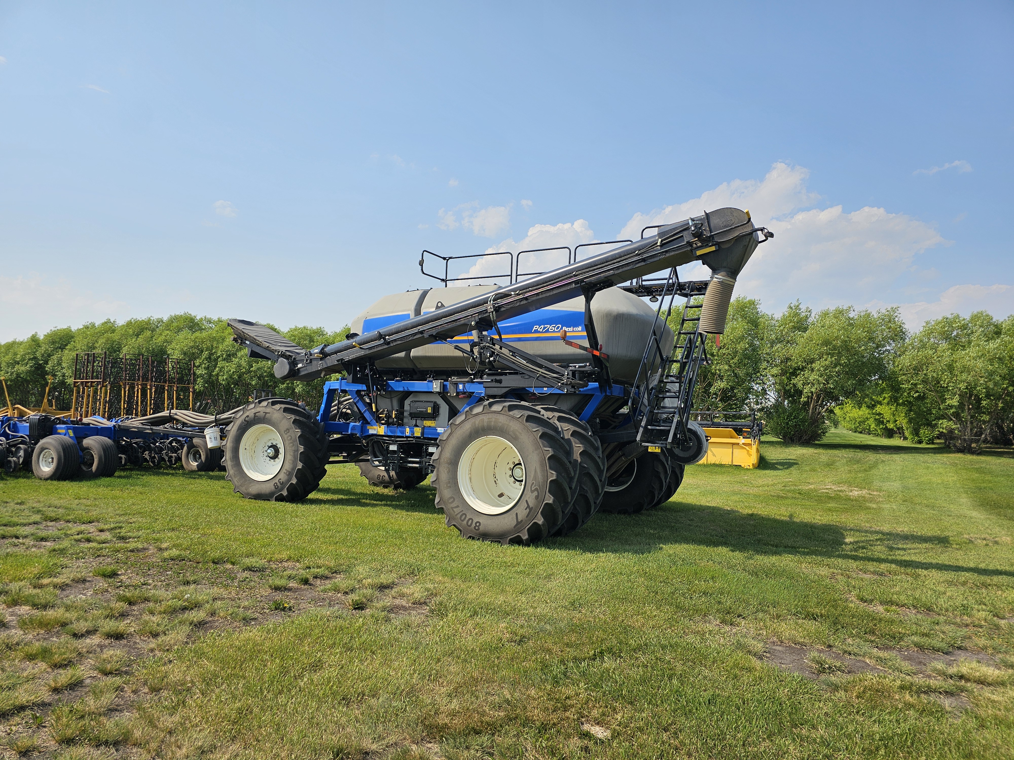 2019 New Holland P2082 Air Drill