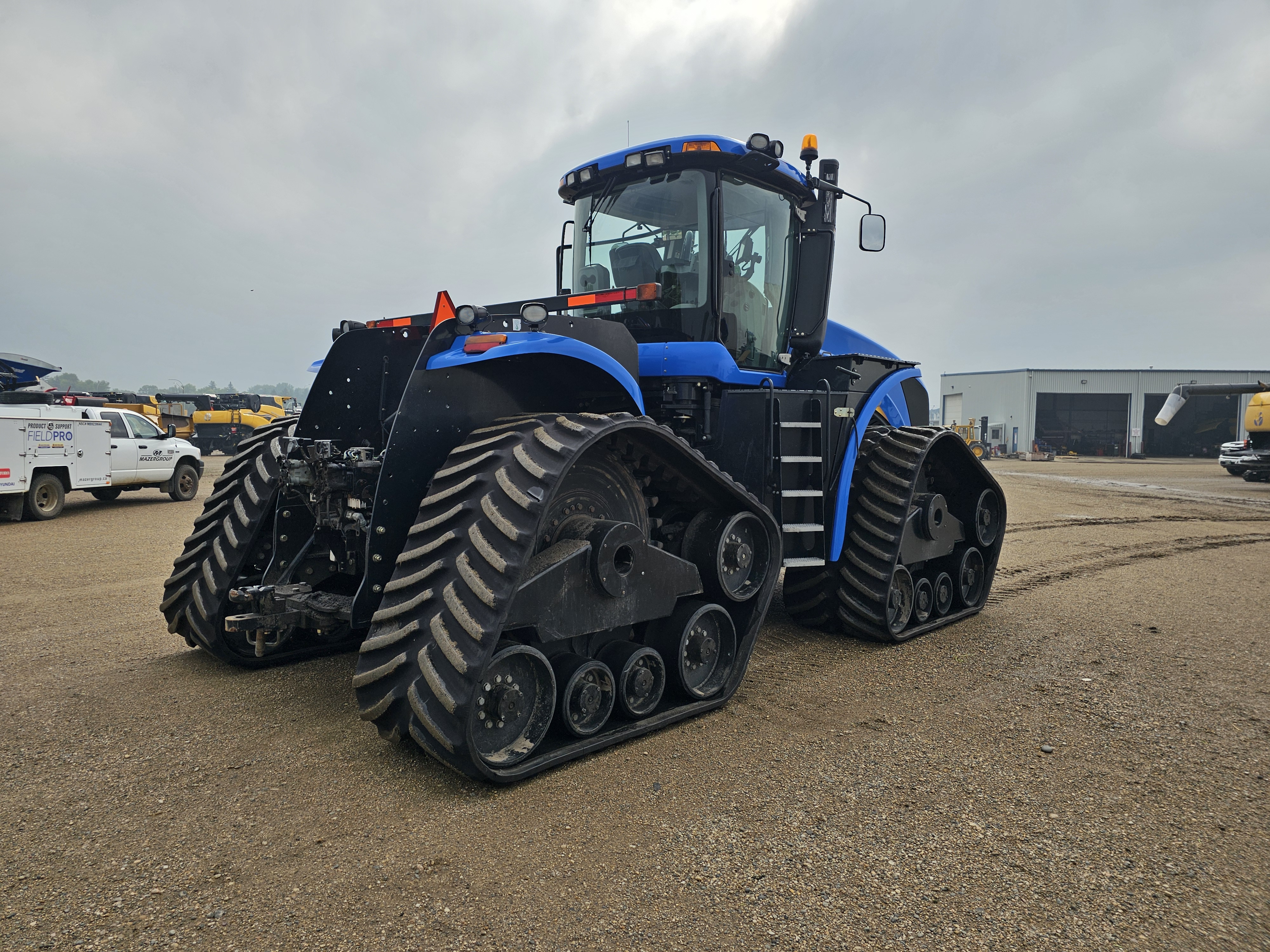 2014 New Holland T9.600 Tractor Rubber Track