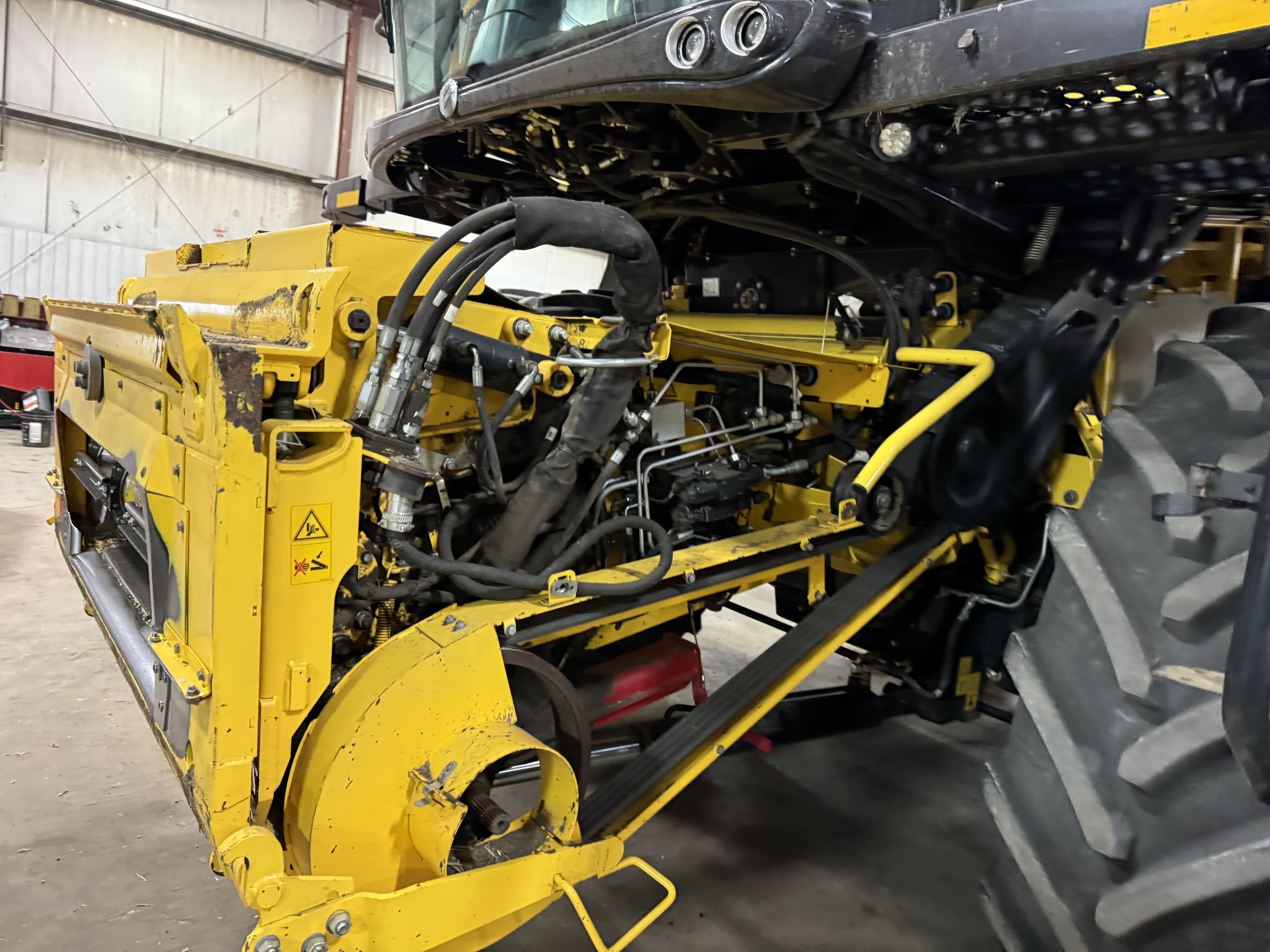 2018 New Holland CR10.90Z Combine