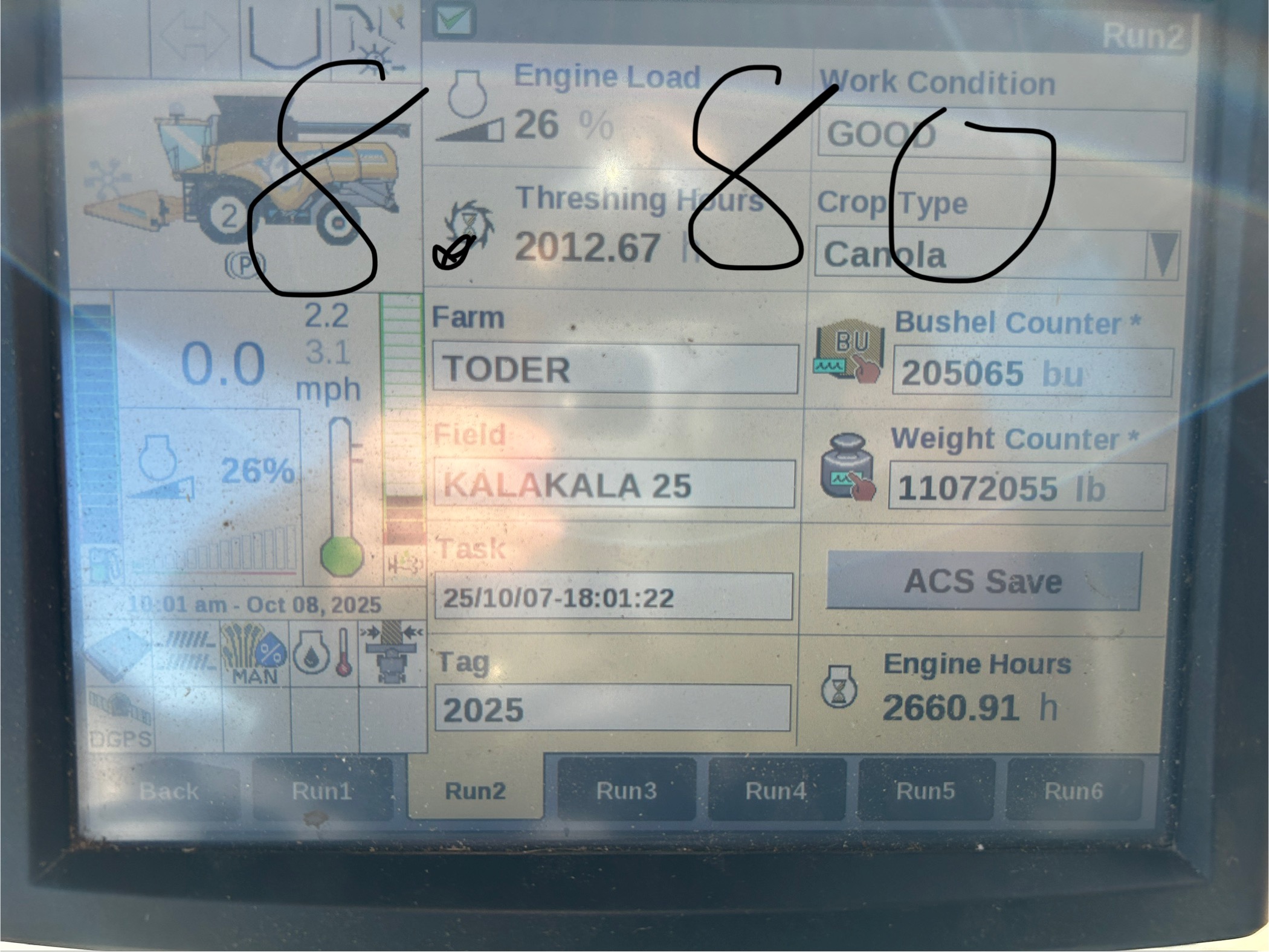 2016 New Holland CX8.80 Combine