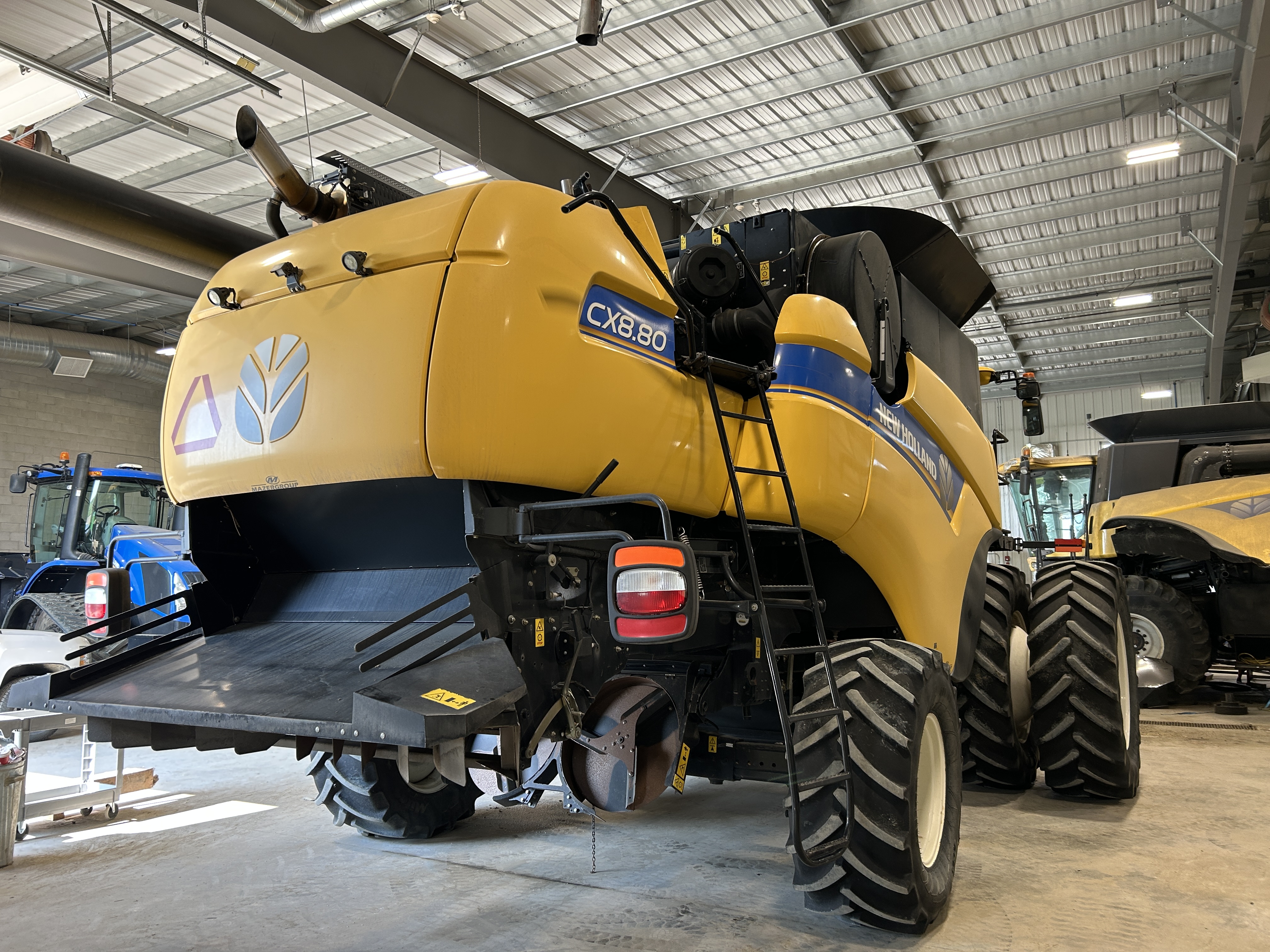 2016 New Holland CX8.80 Combine