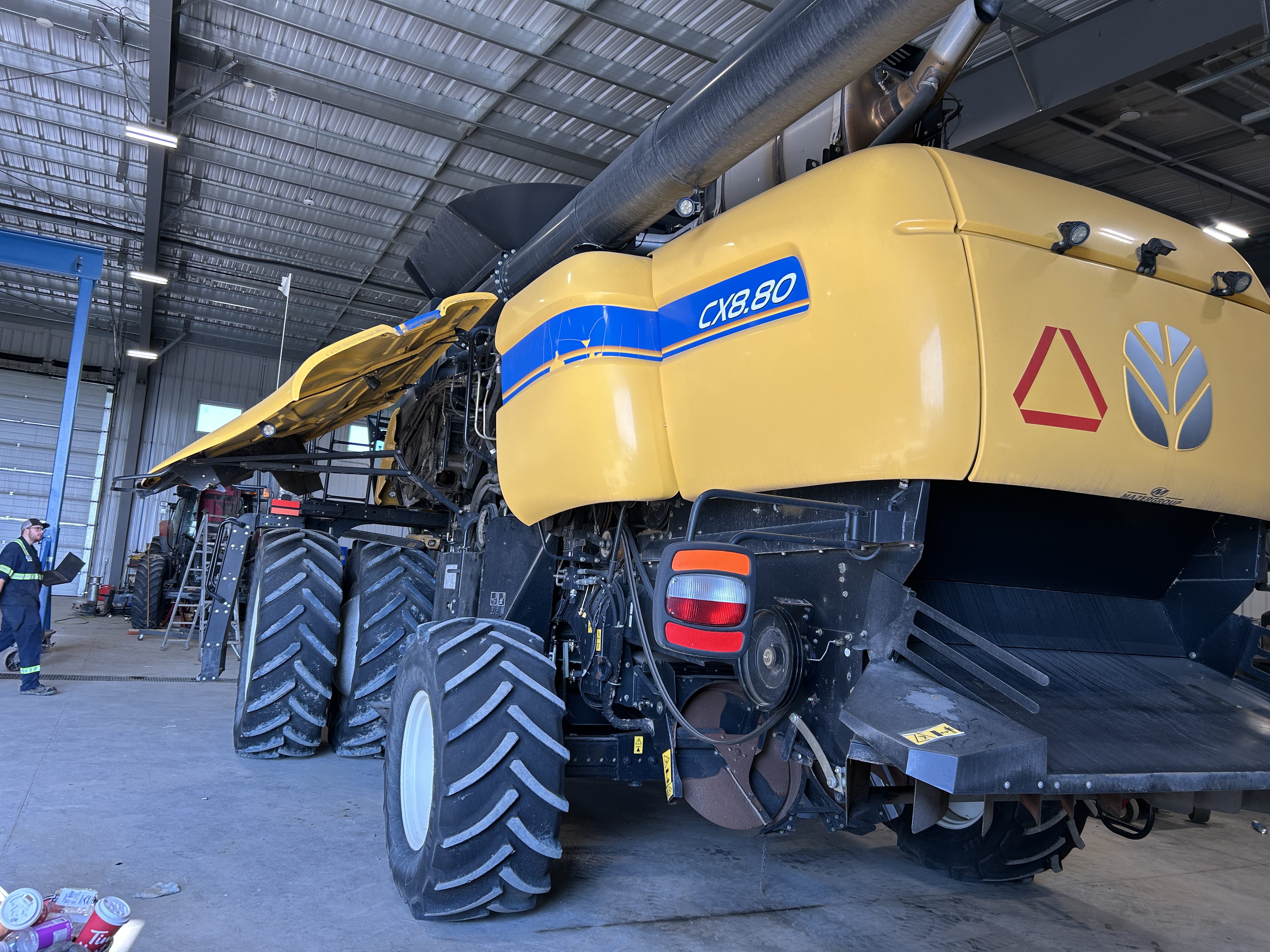 2016 New Holland CX8.80 Combine