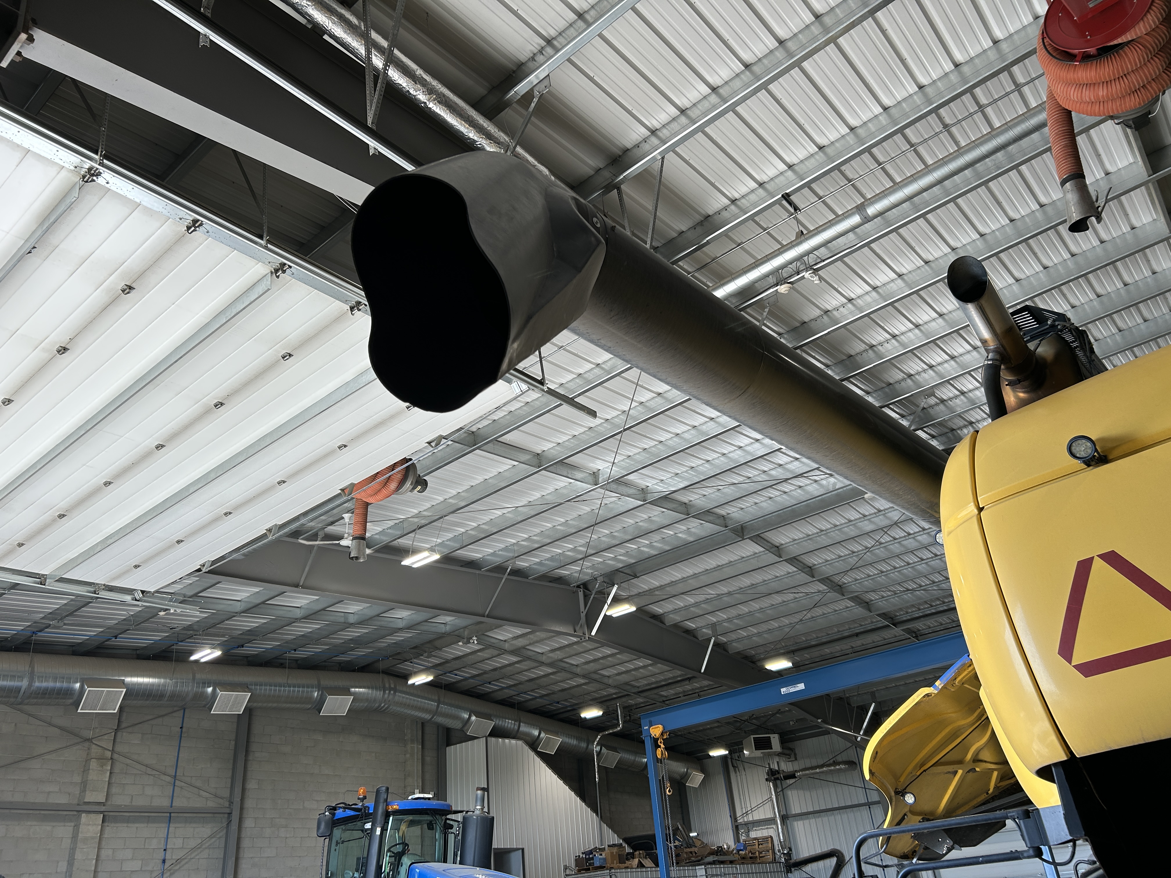 2016 New Holland CX8.80 Combine