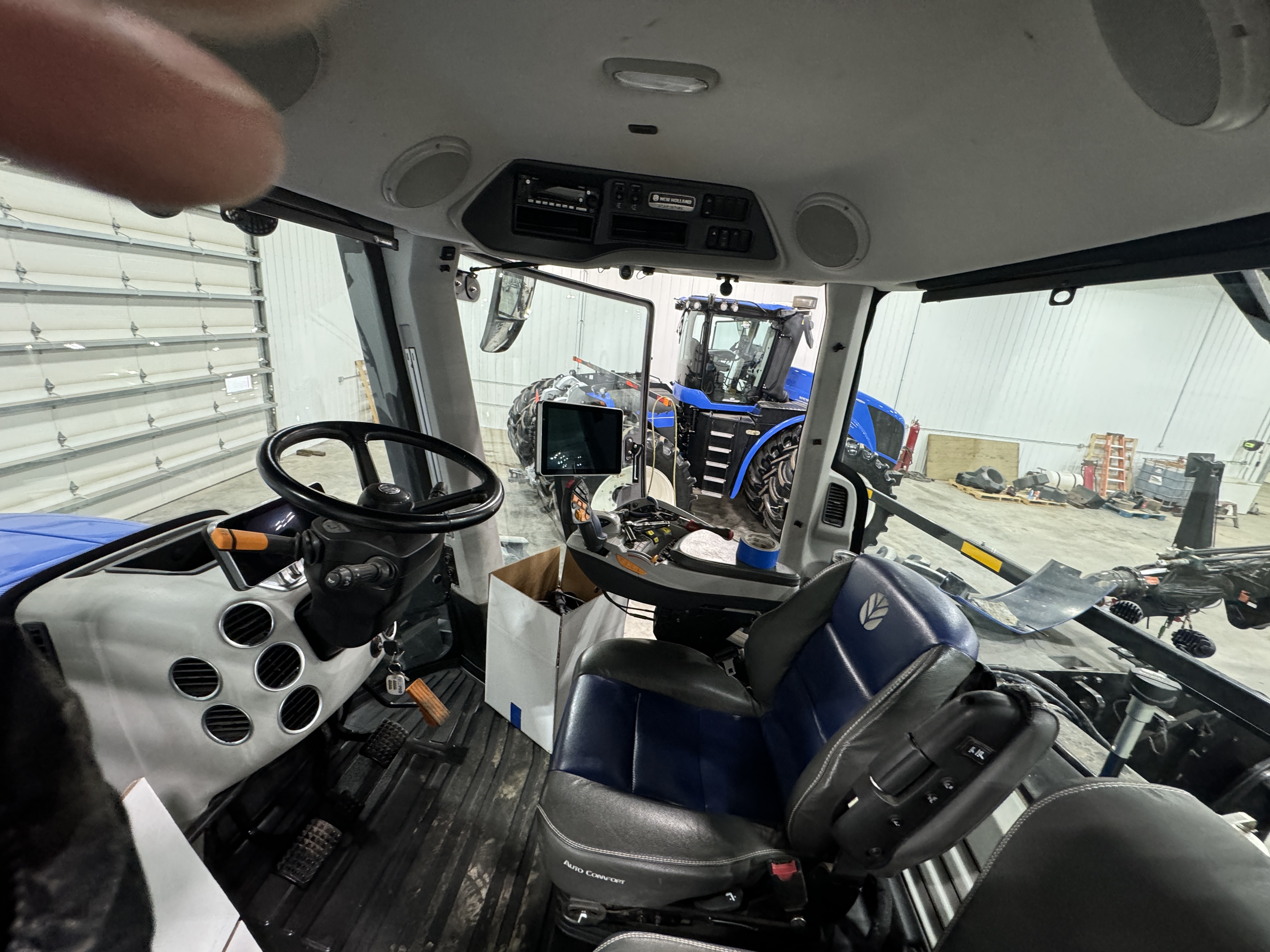 2024 New Holland T9.470 PLMI Tractor 4WD