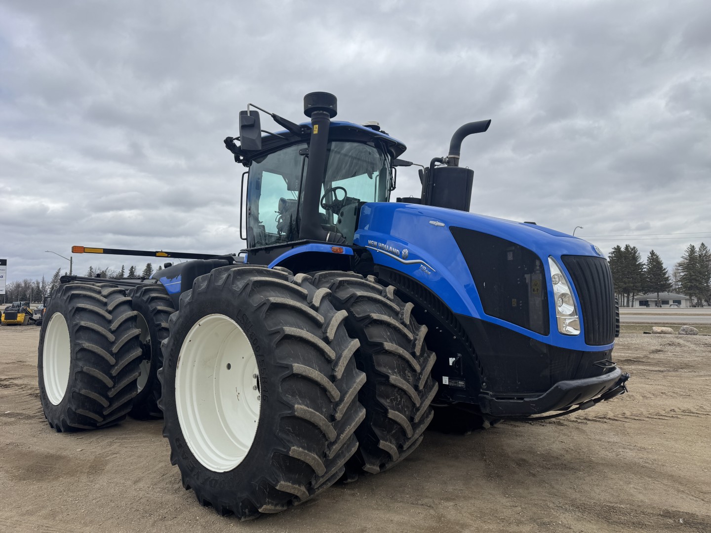 2024 New Holland T9.615 PLMI Tractor 4WD