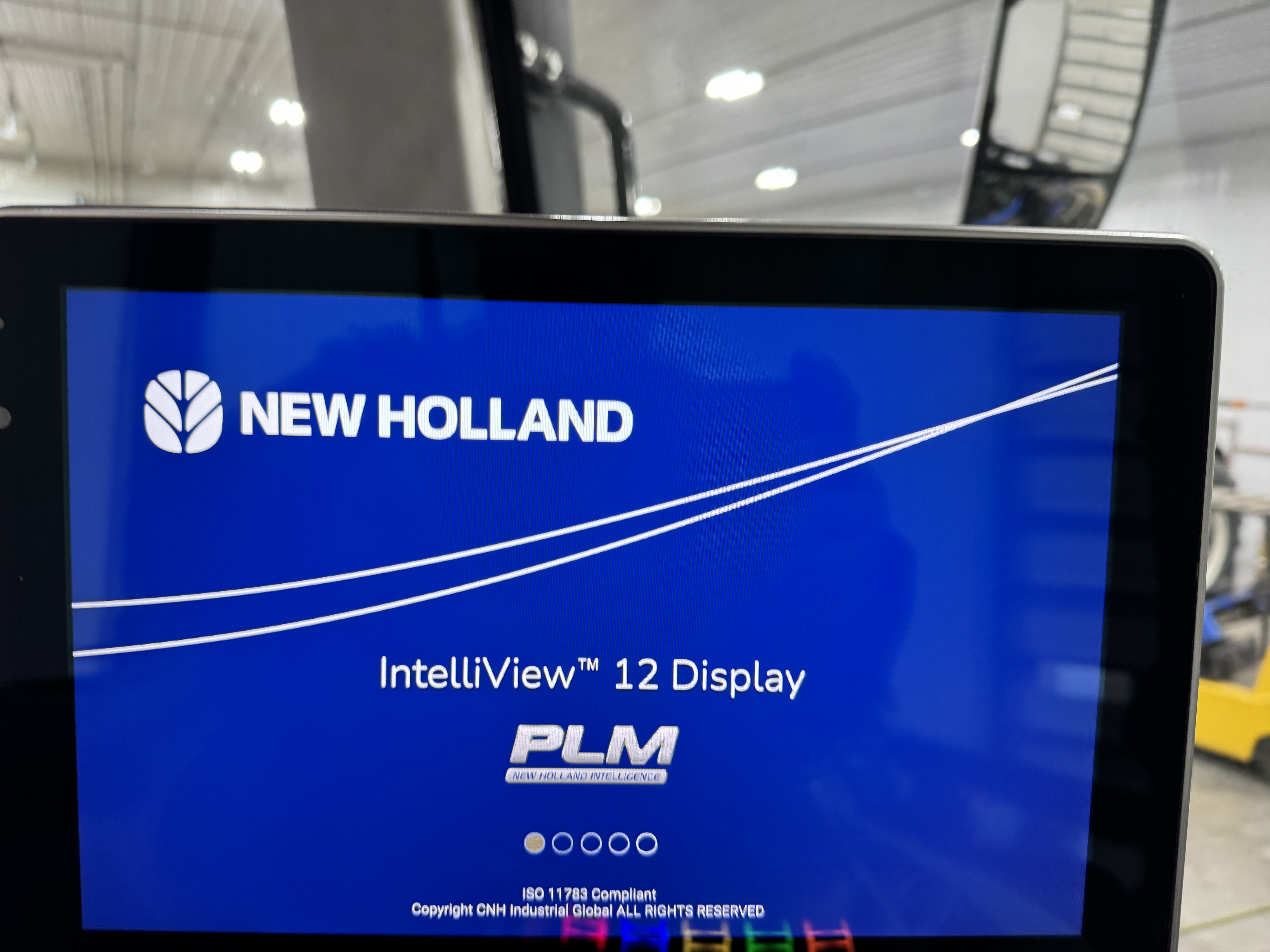 2024 New Holland T9.615 PLMI Tractor 4WD