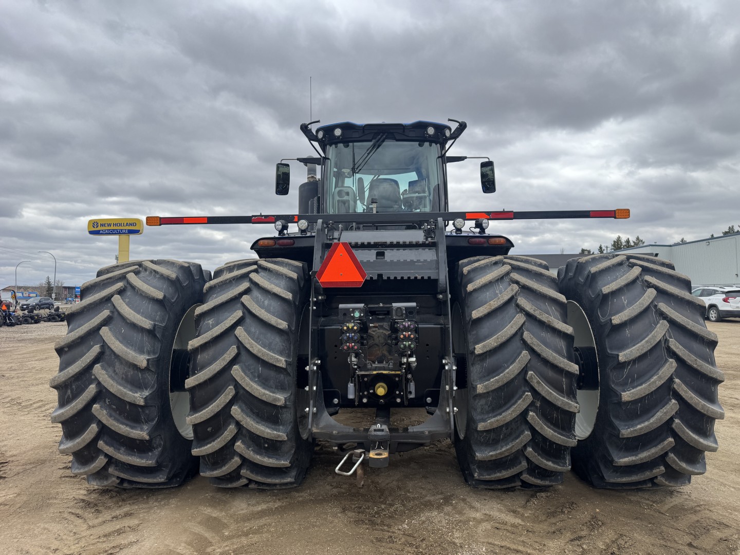2024 New Holland T9.615 PLMI Tractor 4WD