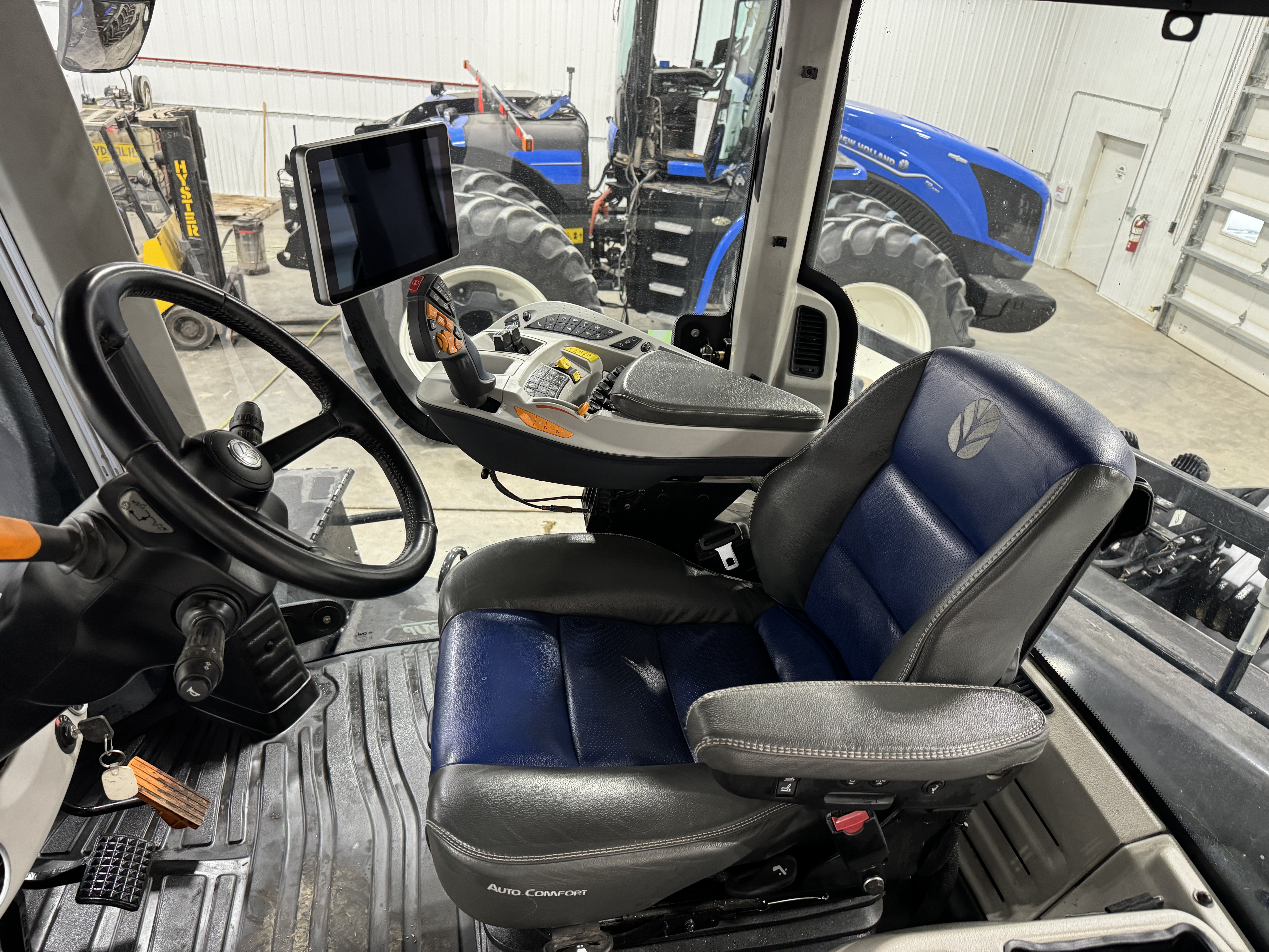 2024 New Holland T9.615 PLMI Tractor 4WD