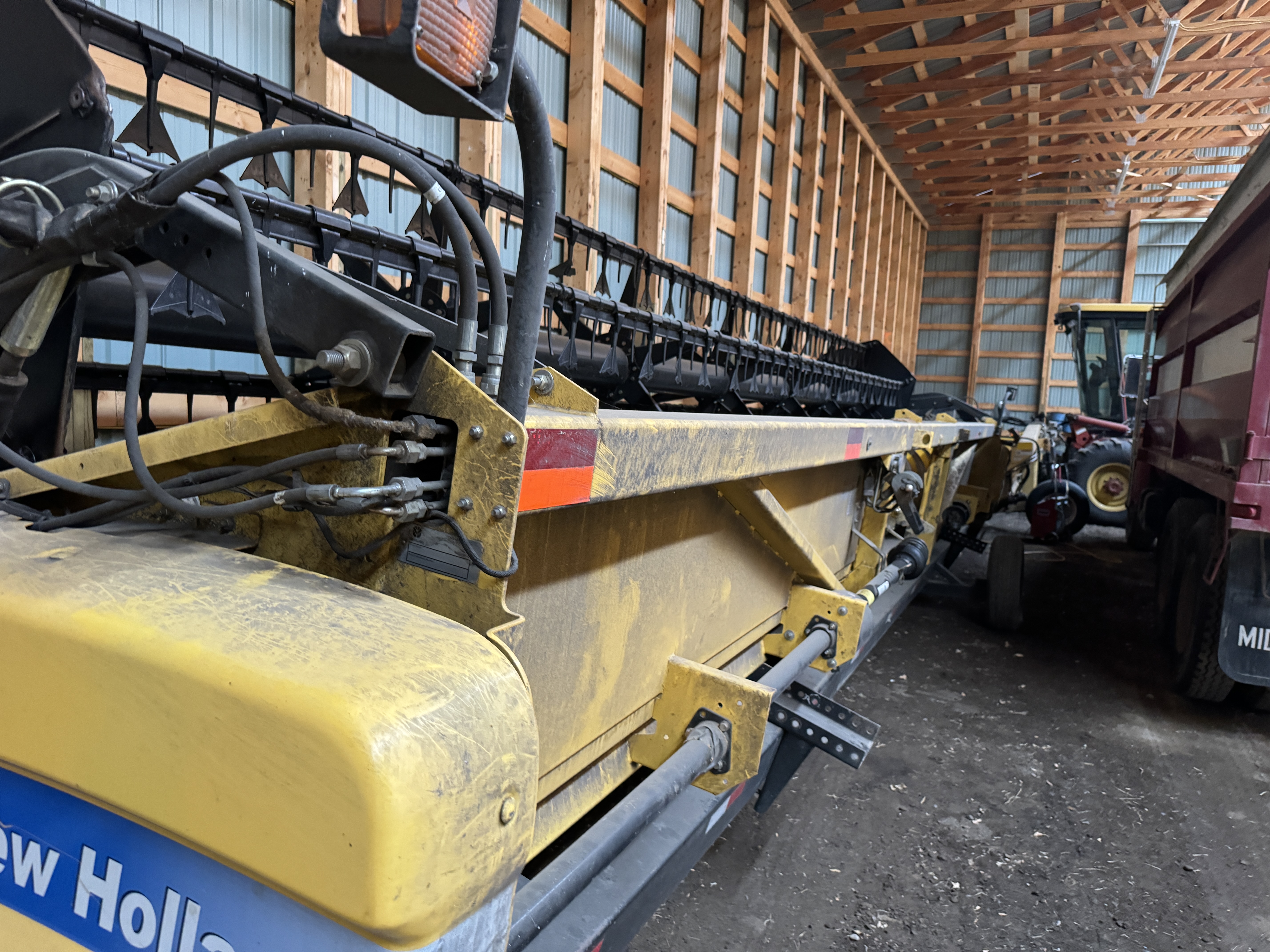 2007 New Holland 74C Header Flex