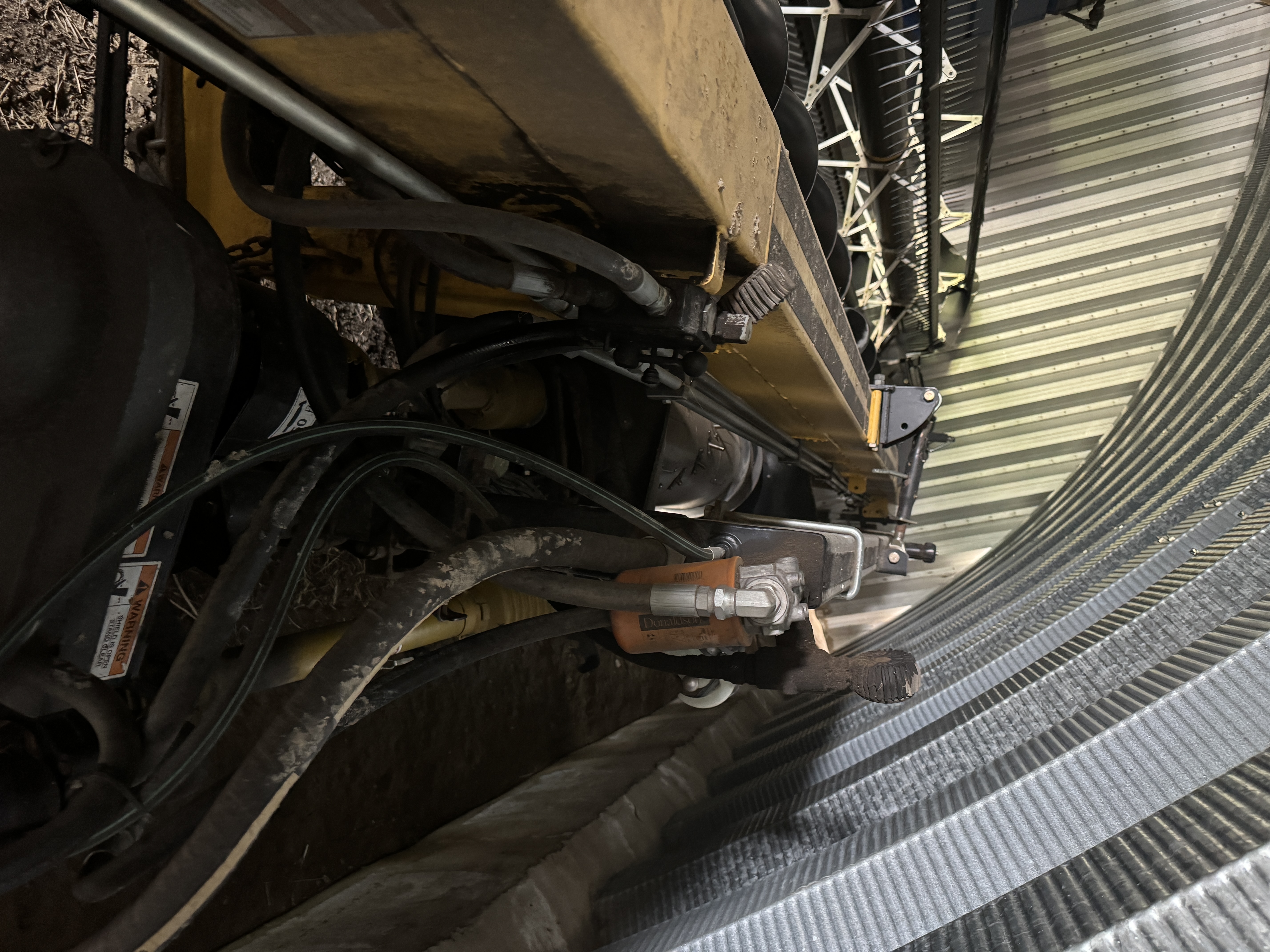 2009 New Holland 94C Header Draper