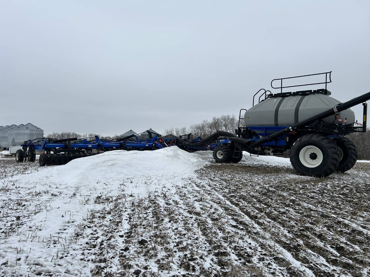 2014 New Holland P2050 Air Drill