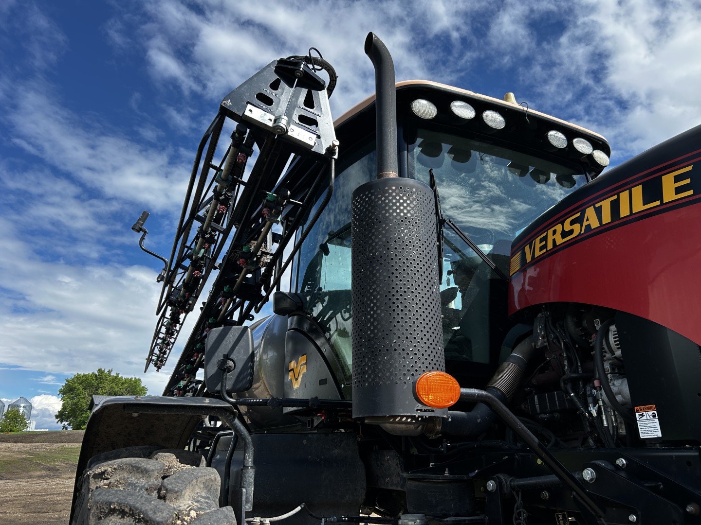 2018 Versatile SX280 Sprayer/High Clearance