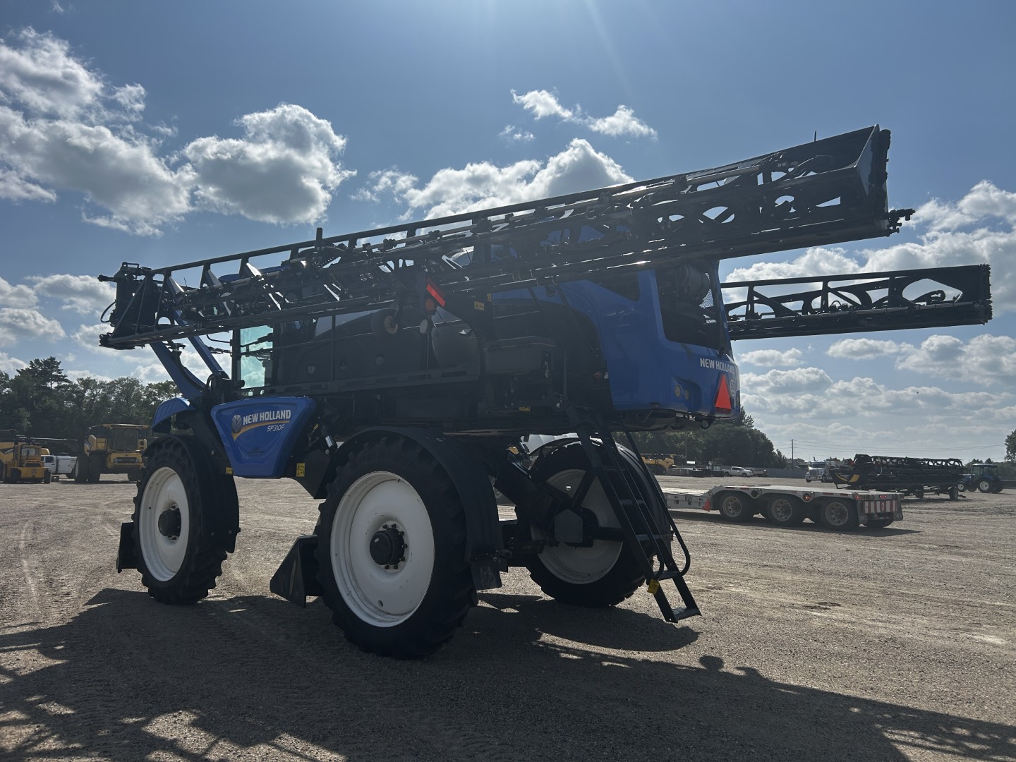 2018 New Holland SP.310F Sprayer/High Clearance