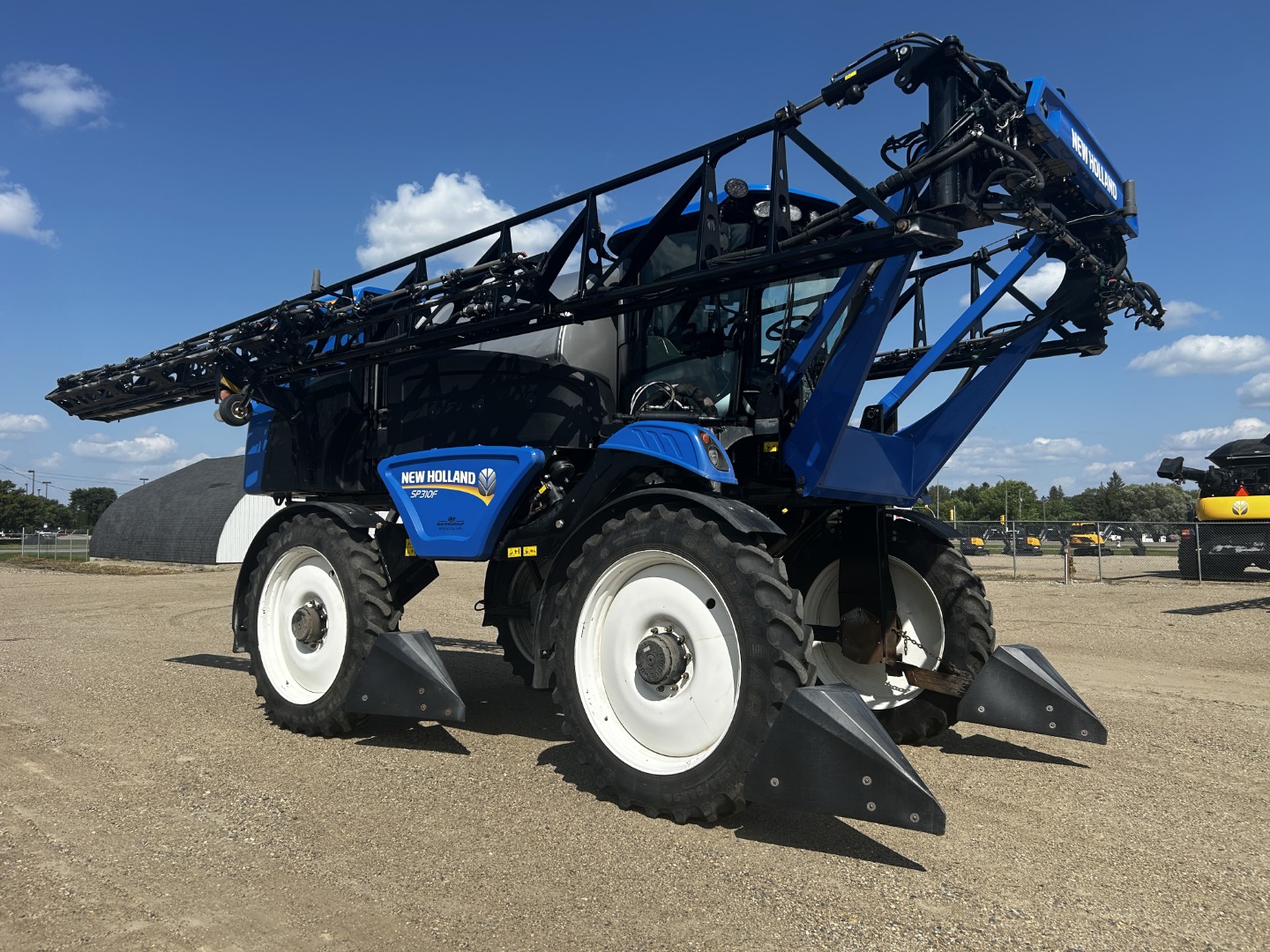 2018 New Holland SP.310F Sprayer/High Clearance