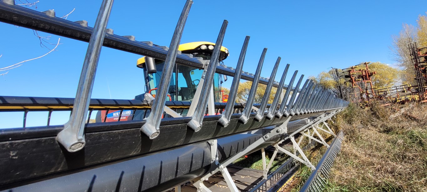 2014 New Holland 200 Windrower