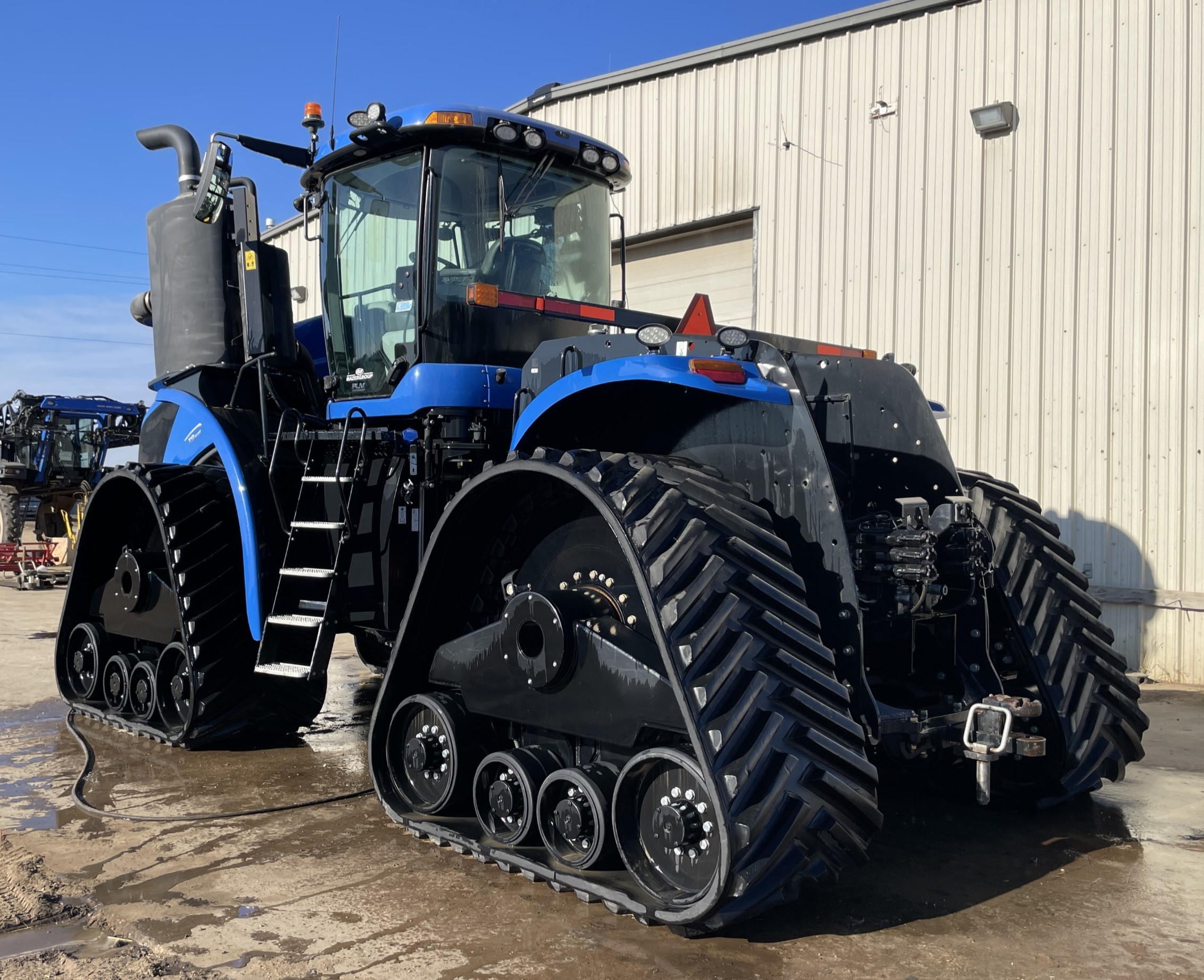 2022 New Holland T9.645 Tractor Rubber Track