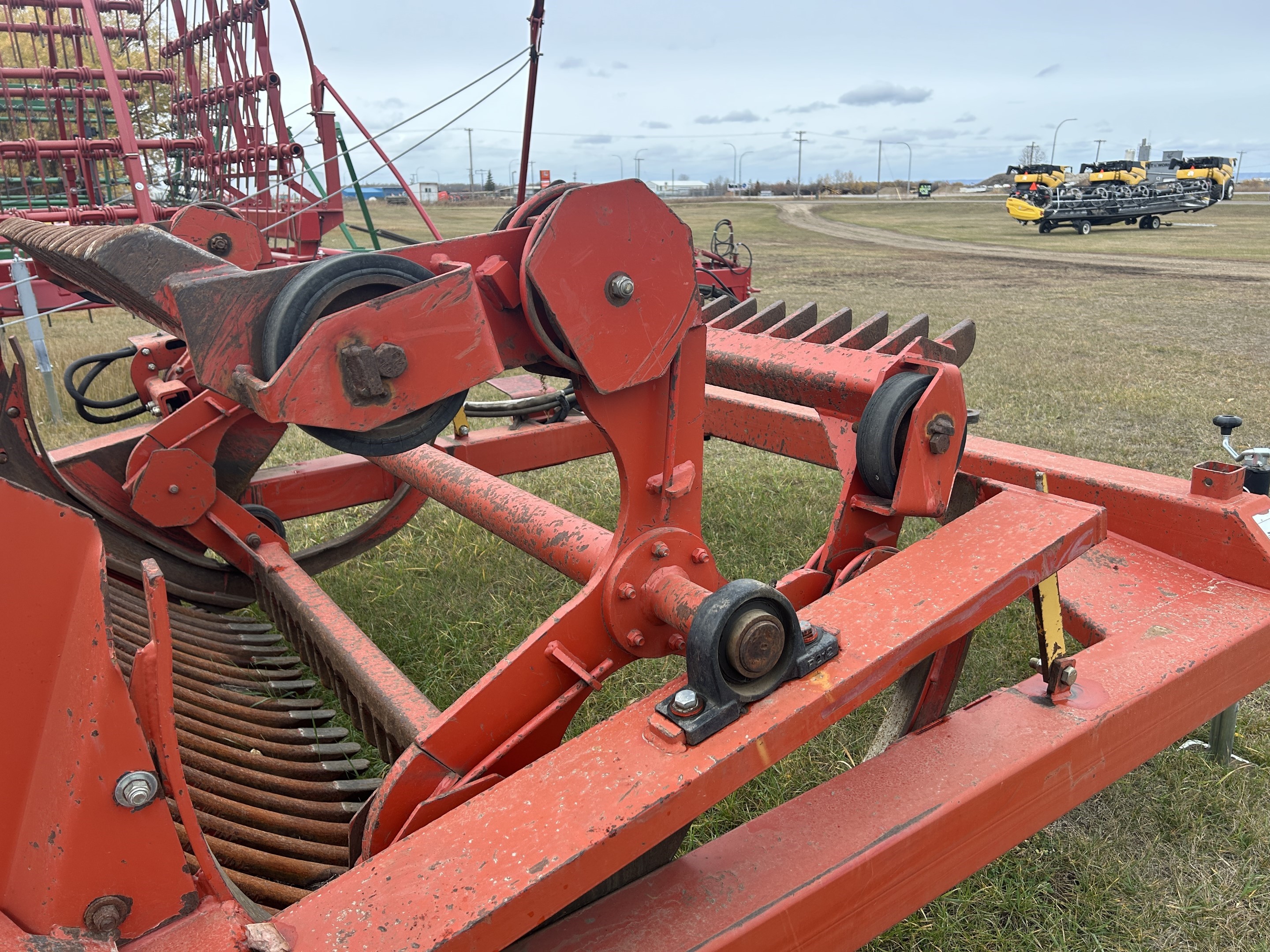 2008 Highline XL78-11 Rock Picker