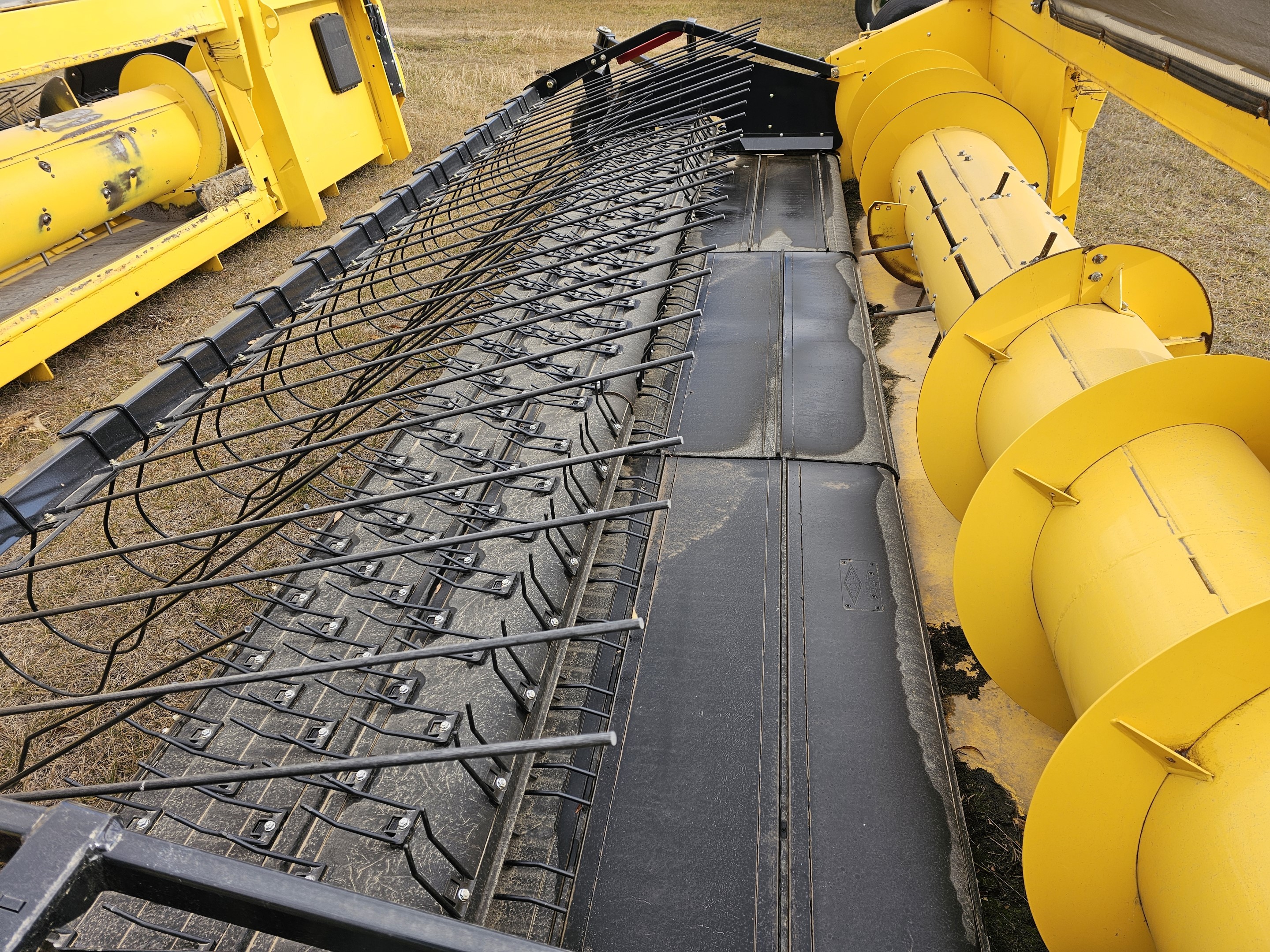 2022 New Holland 790CP Header Pickup