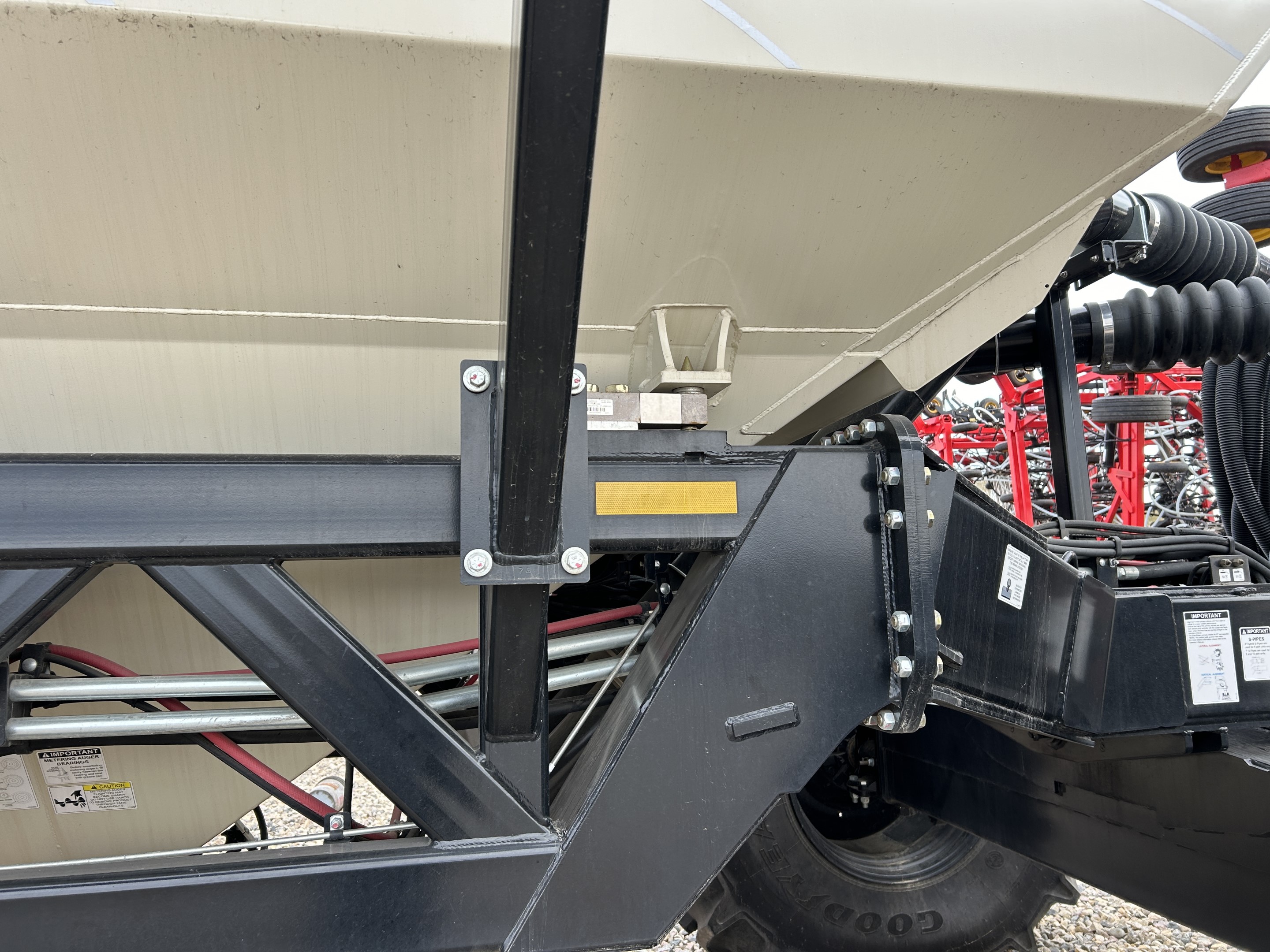 2022 Bourgault 3335 Air Drill