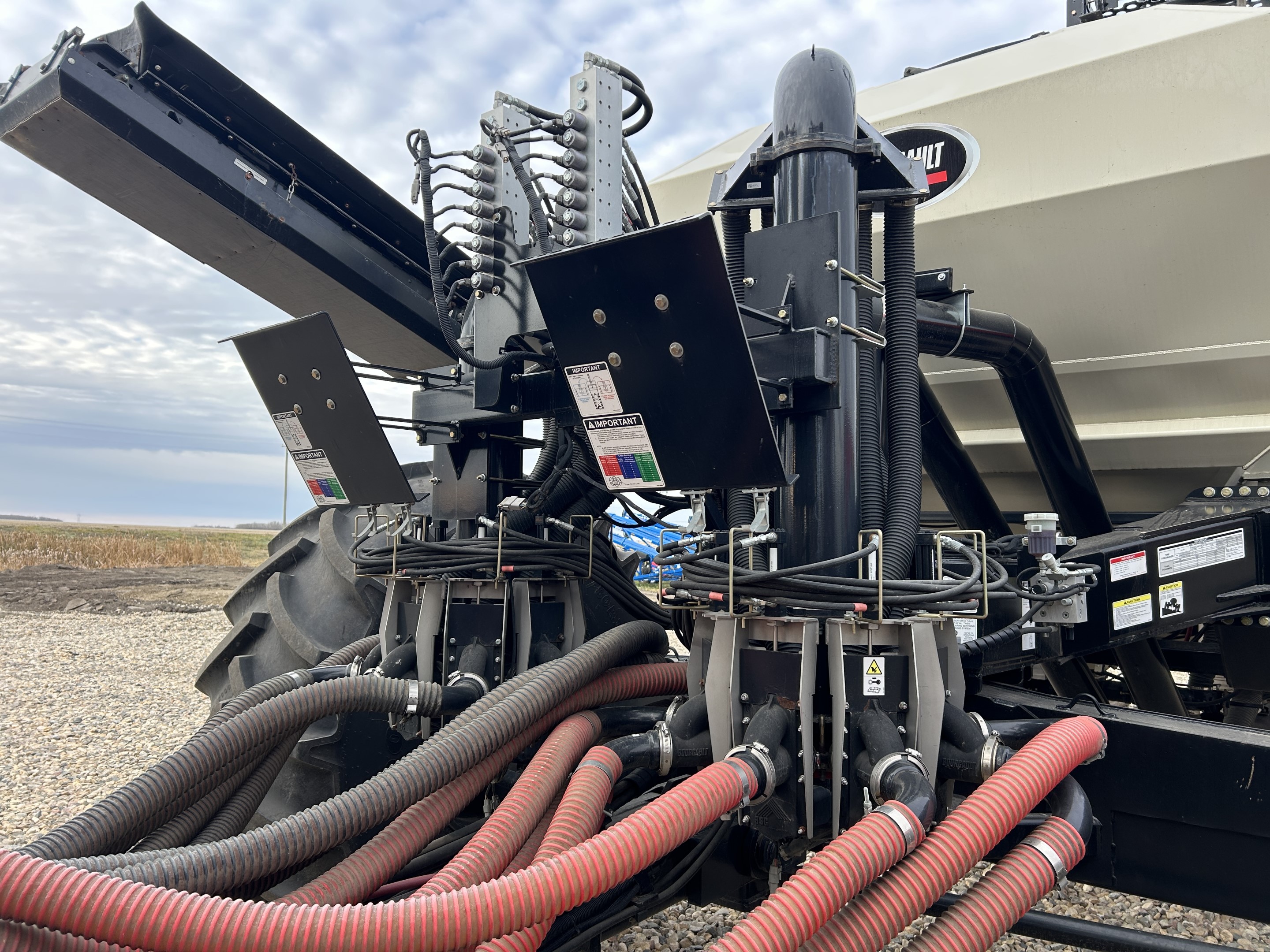 2022 Bourgault 3335 Air Drill