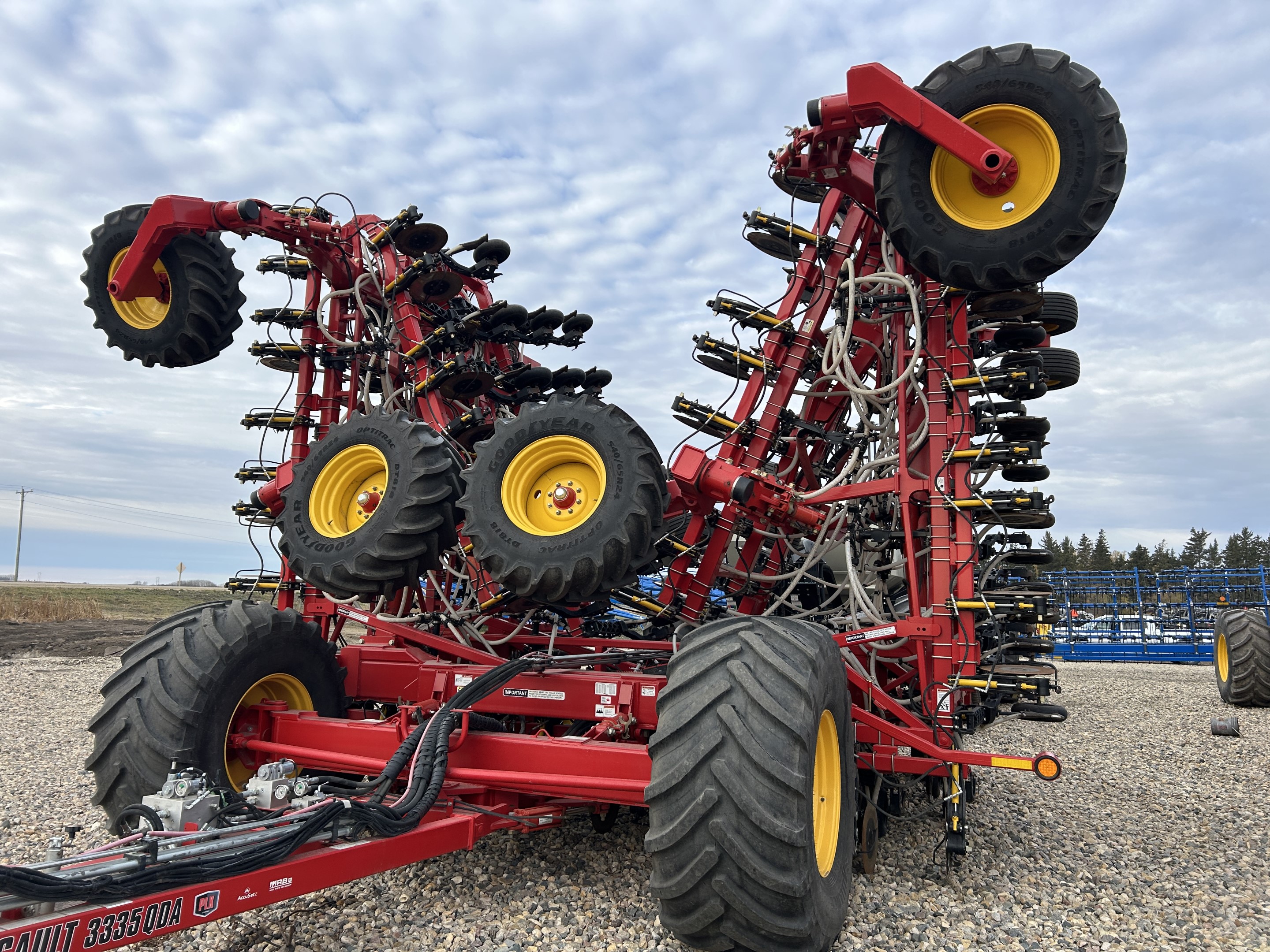 2022 Bourgault 3335 Air Drill