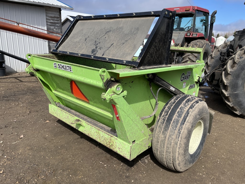 2014 Schulte GIANT 2500 Rock Picker