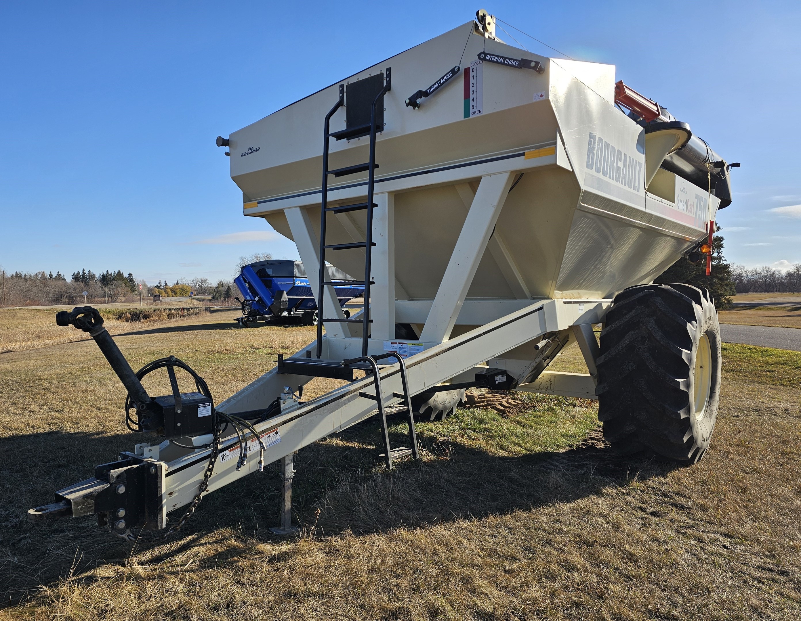 2005 Bourgault 750 Grain Cart