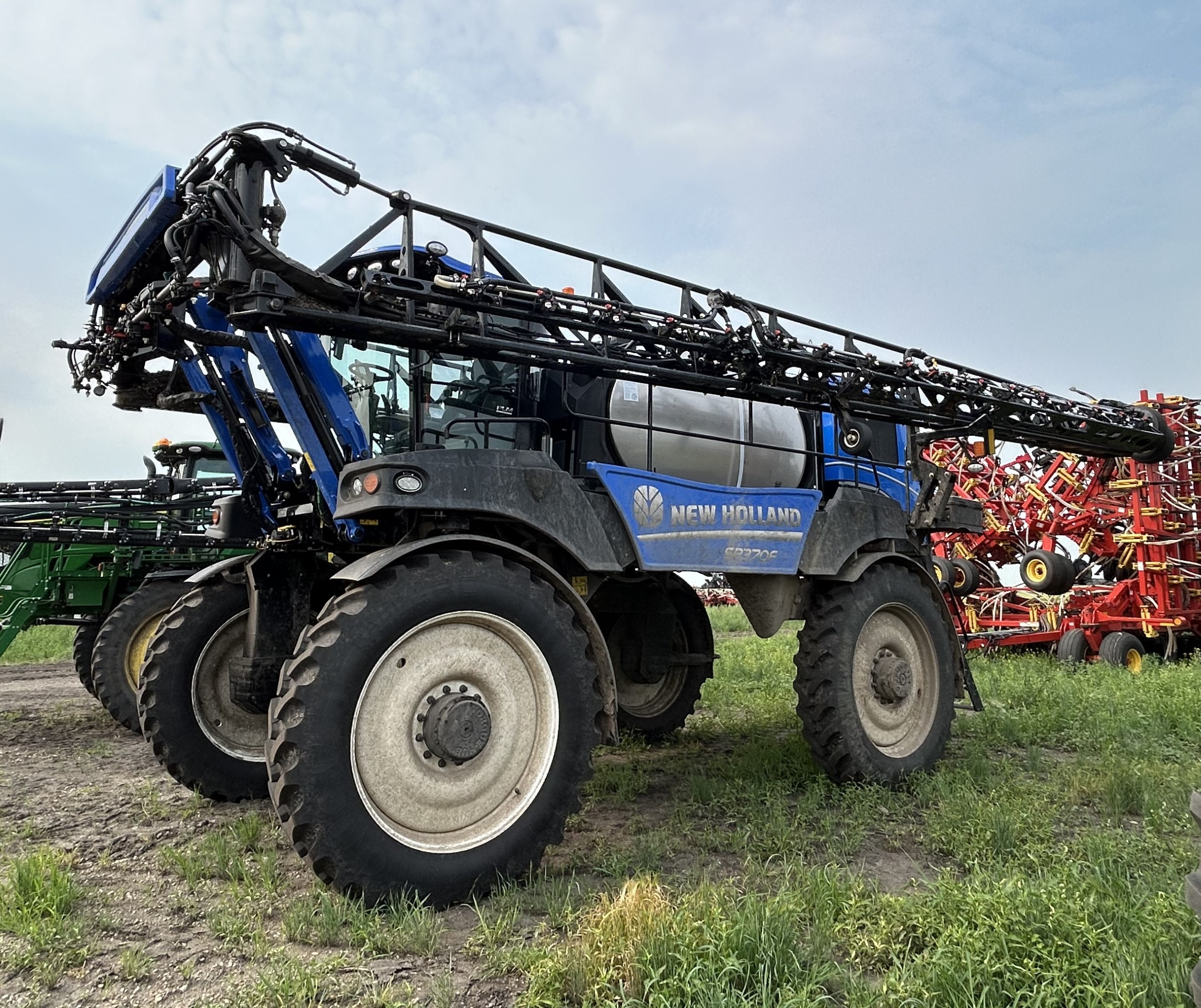 2024 New Holland SP.370F Sprayer/High Clearance