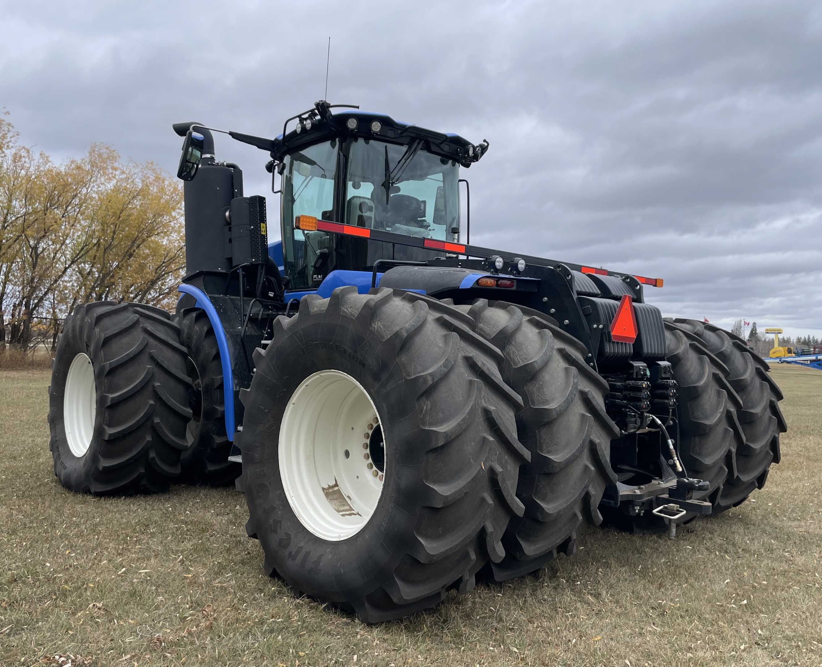 2024 New Holland T9.655 PLMI Tractor 4WD