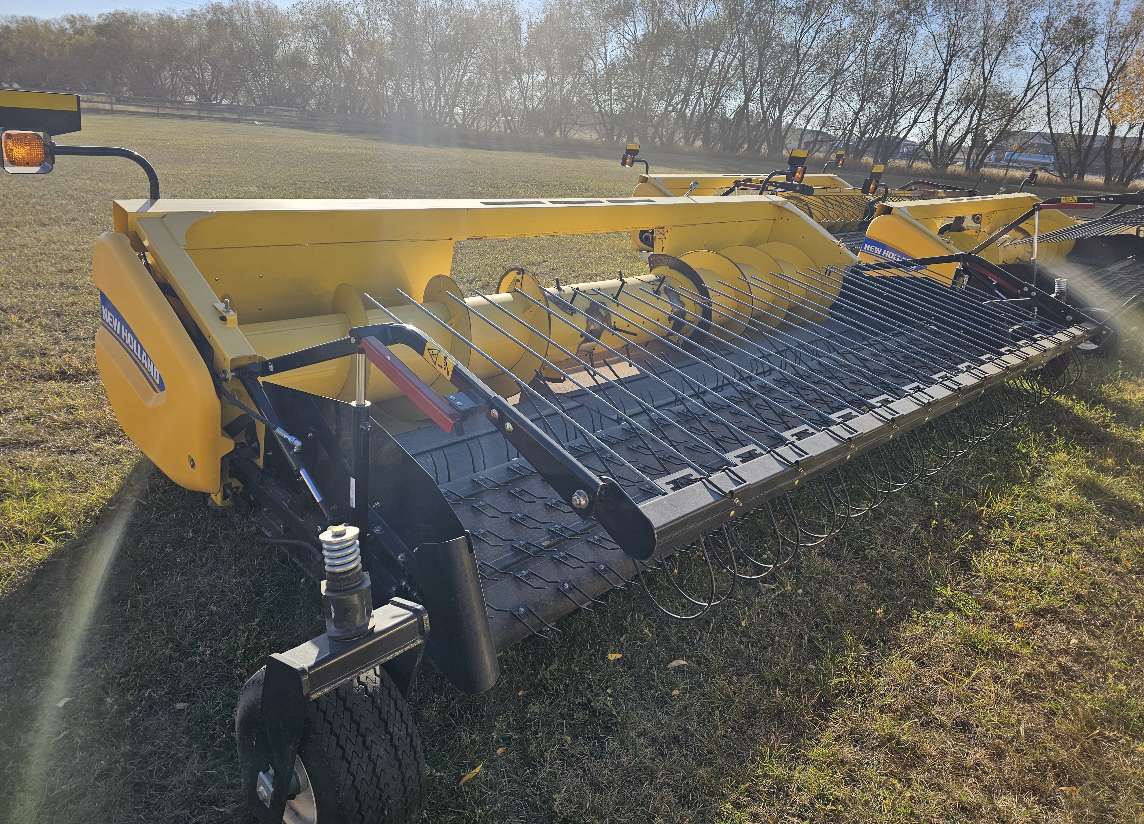 2018 New Holland 790CP-15 Header Pickup