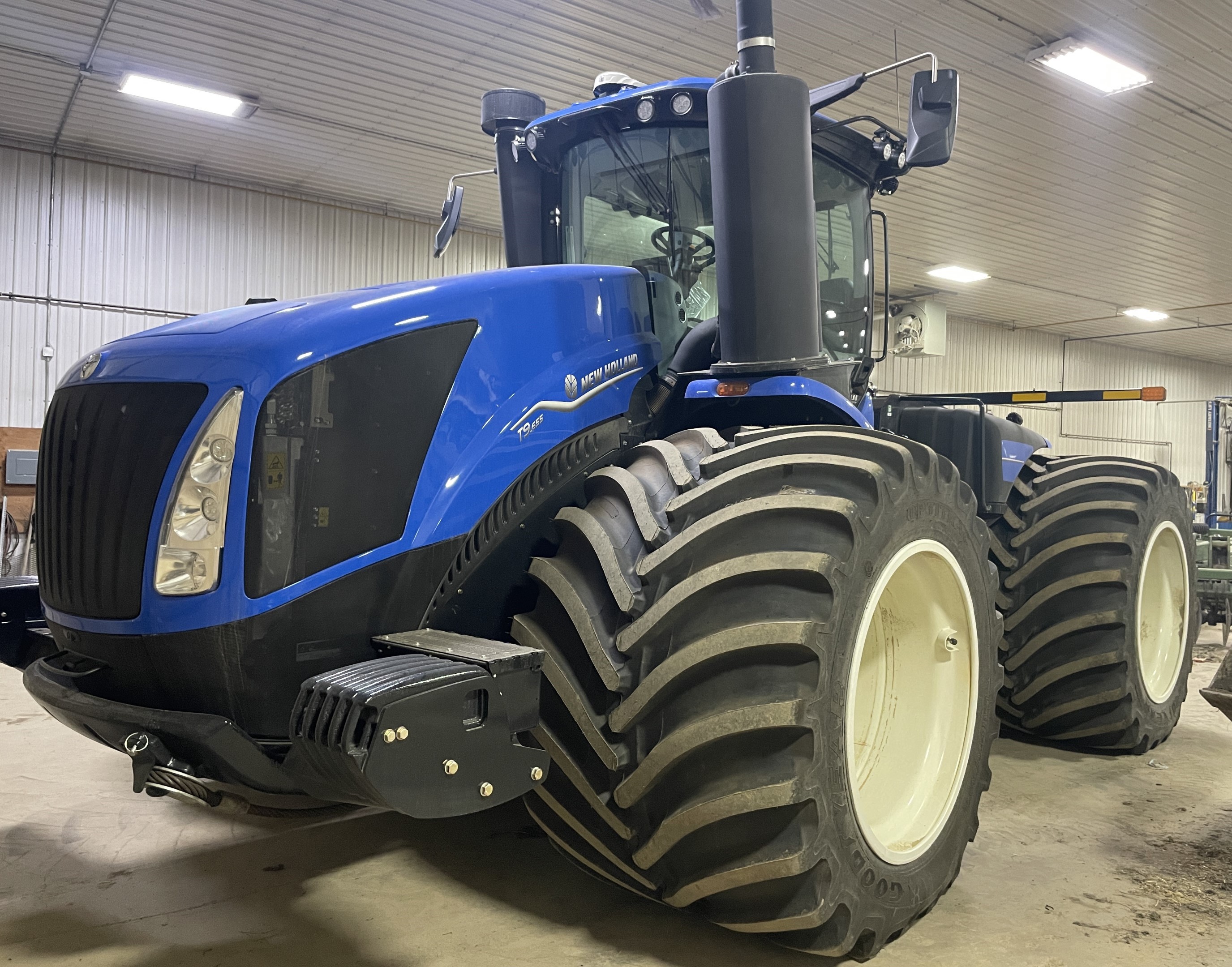 2024 New Holland T9.655 PLMI Tractor 4WD