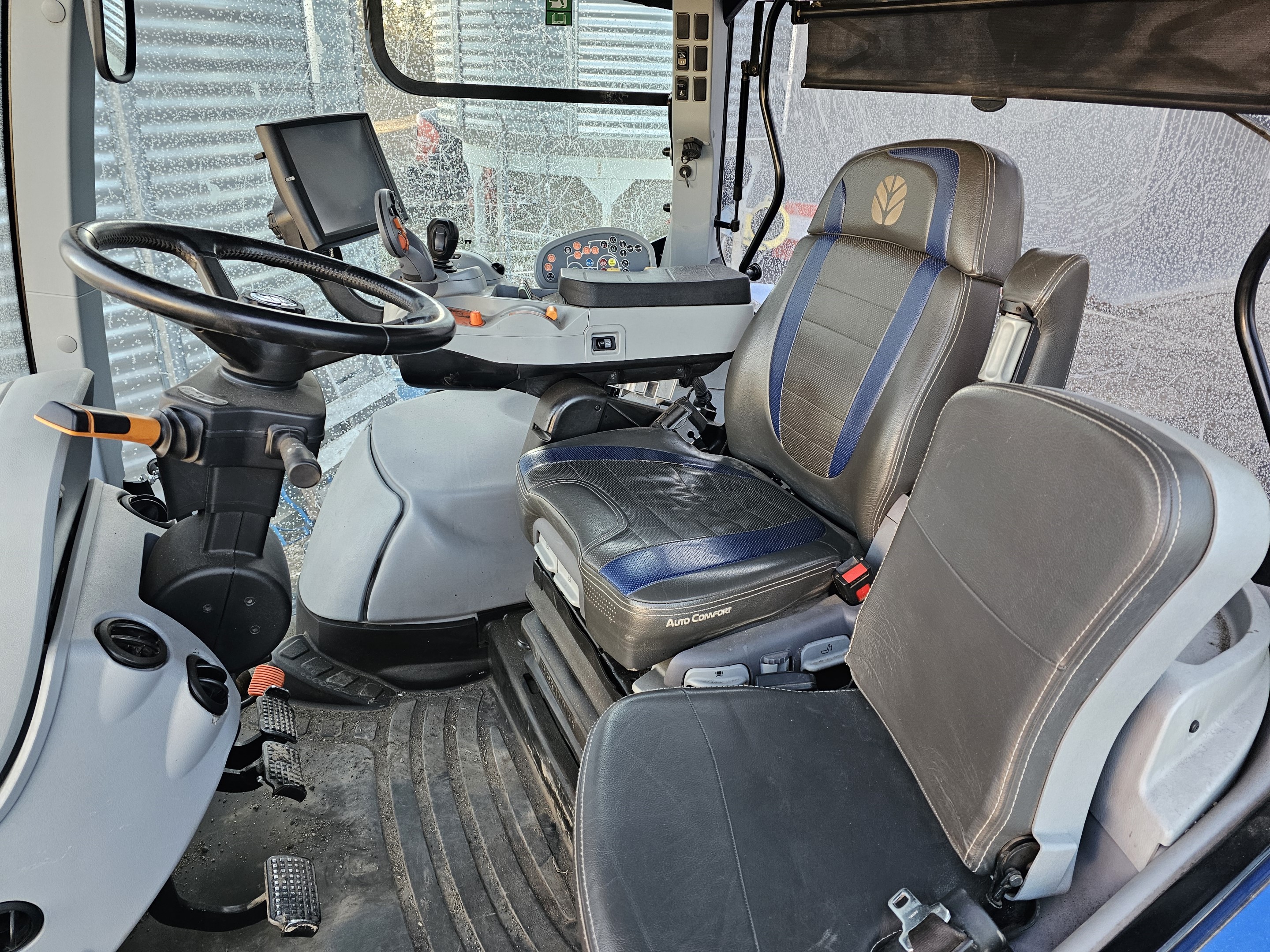 2019 New Holland T7.290 Tractor