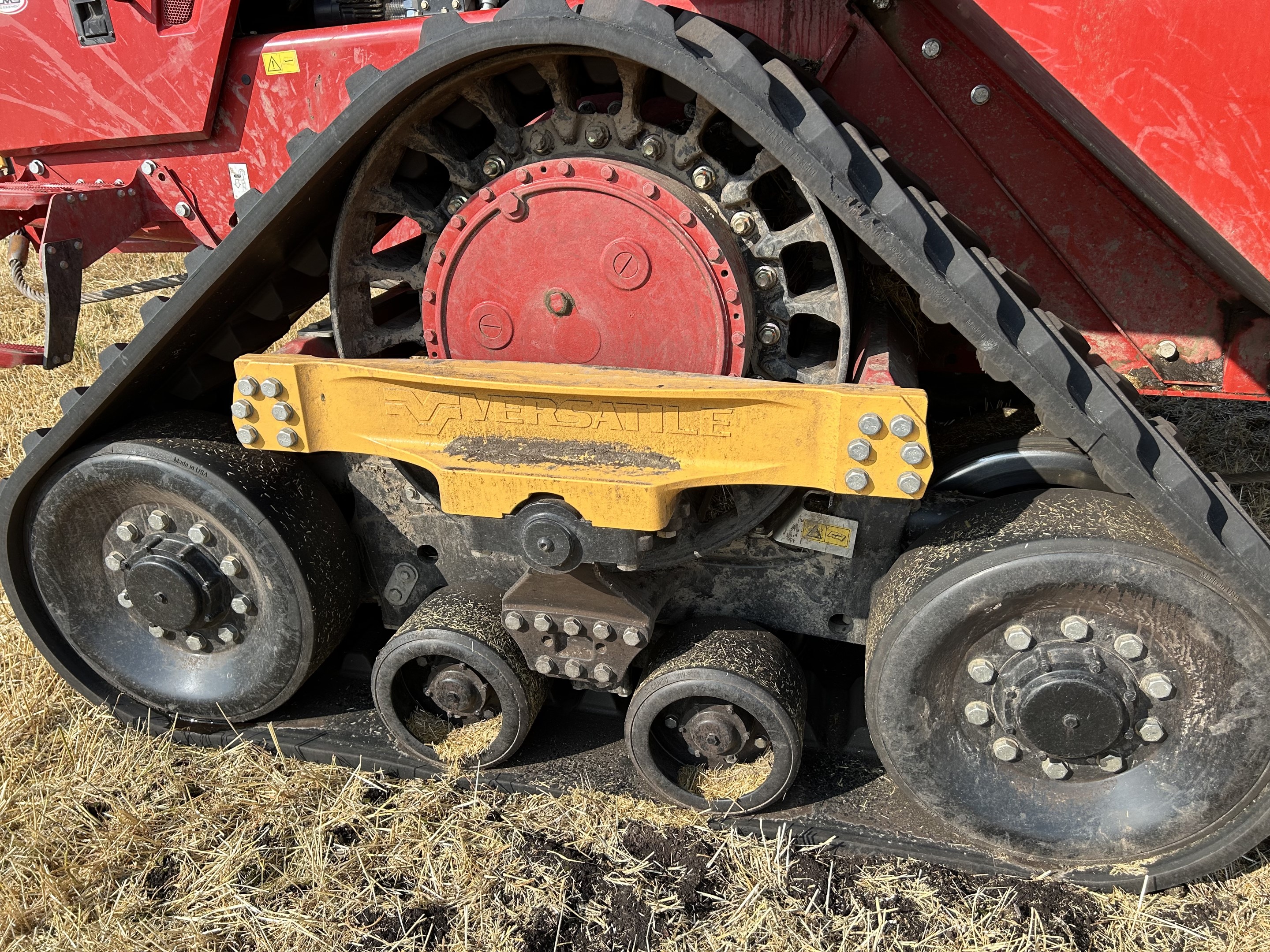 2020 Versatile 610DT Tractor Rubber Track