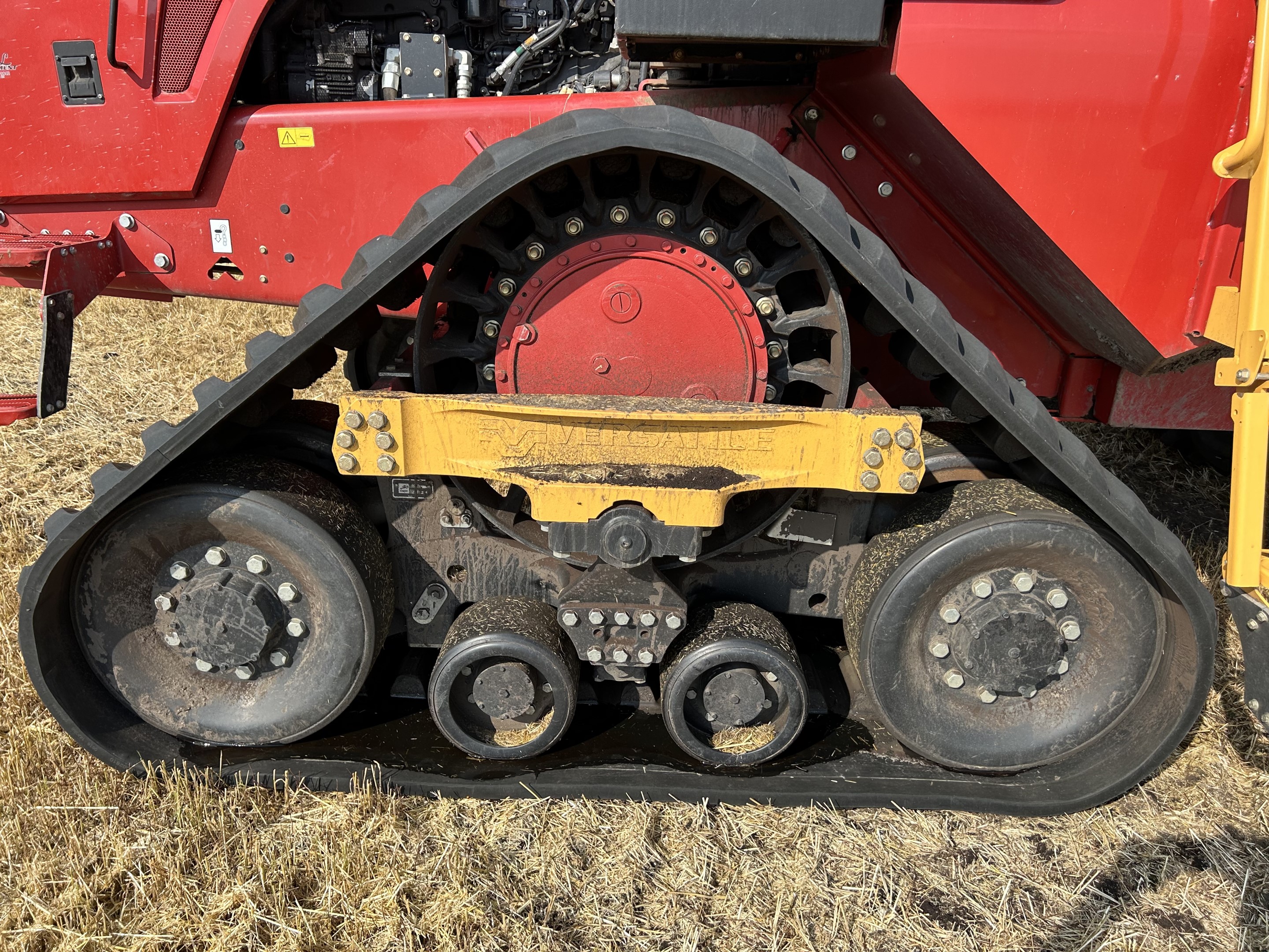 2019 Versatile 610DT Tractor Rubber Track