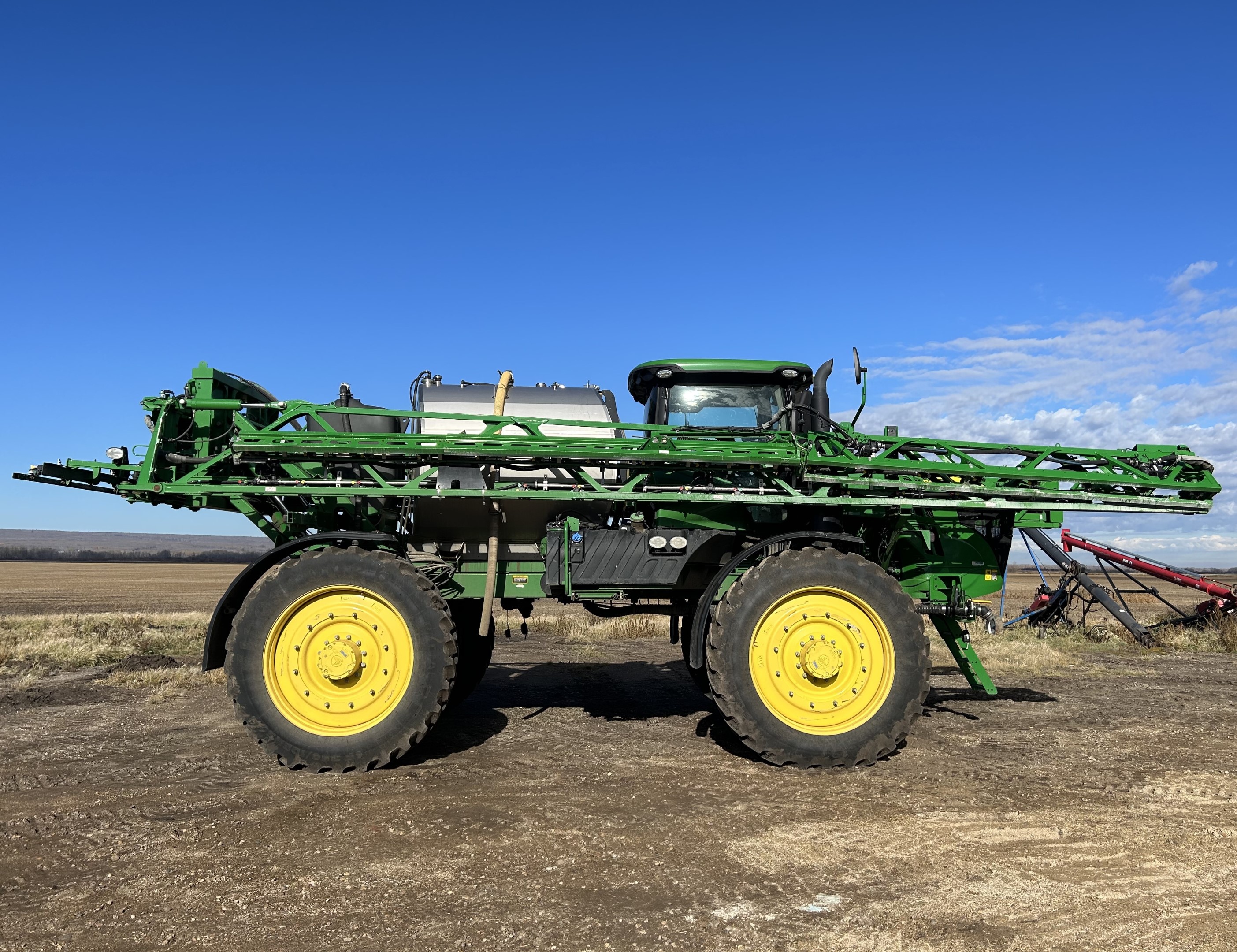 2020 John Deere R4060 Sprayer/High Clearance