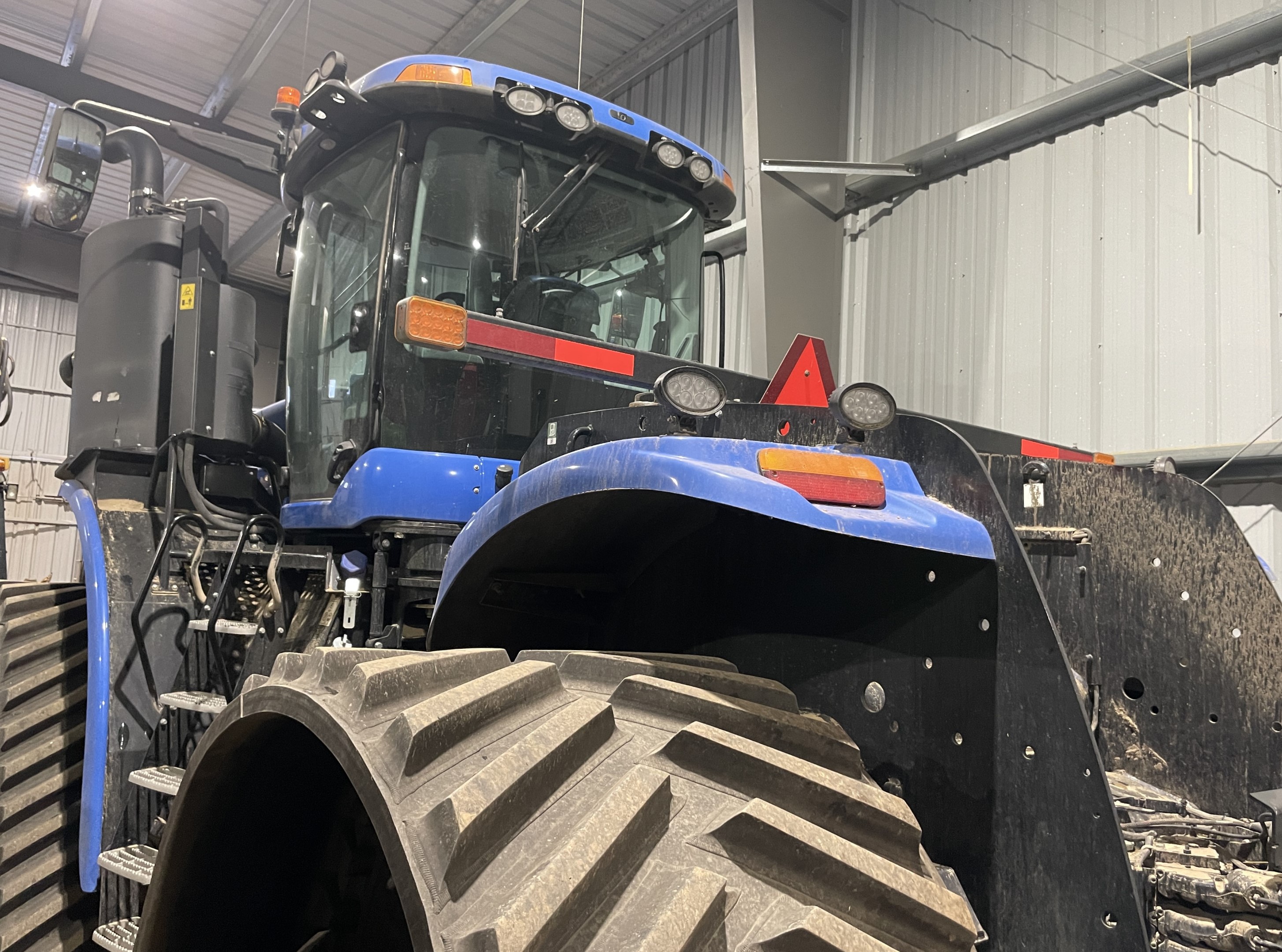 2023 New Holland T9.600HD Tractor Rubber Track